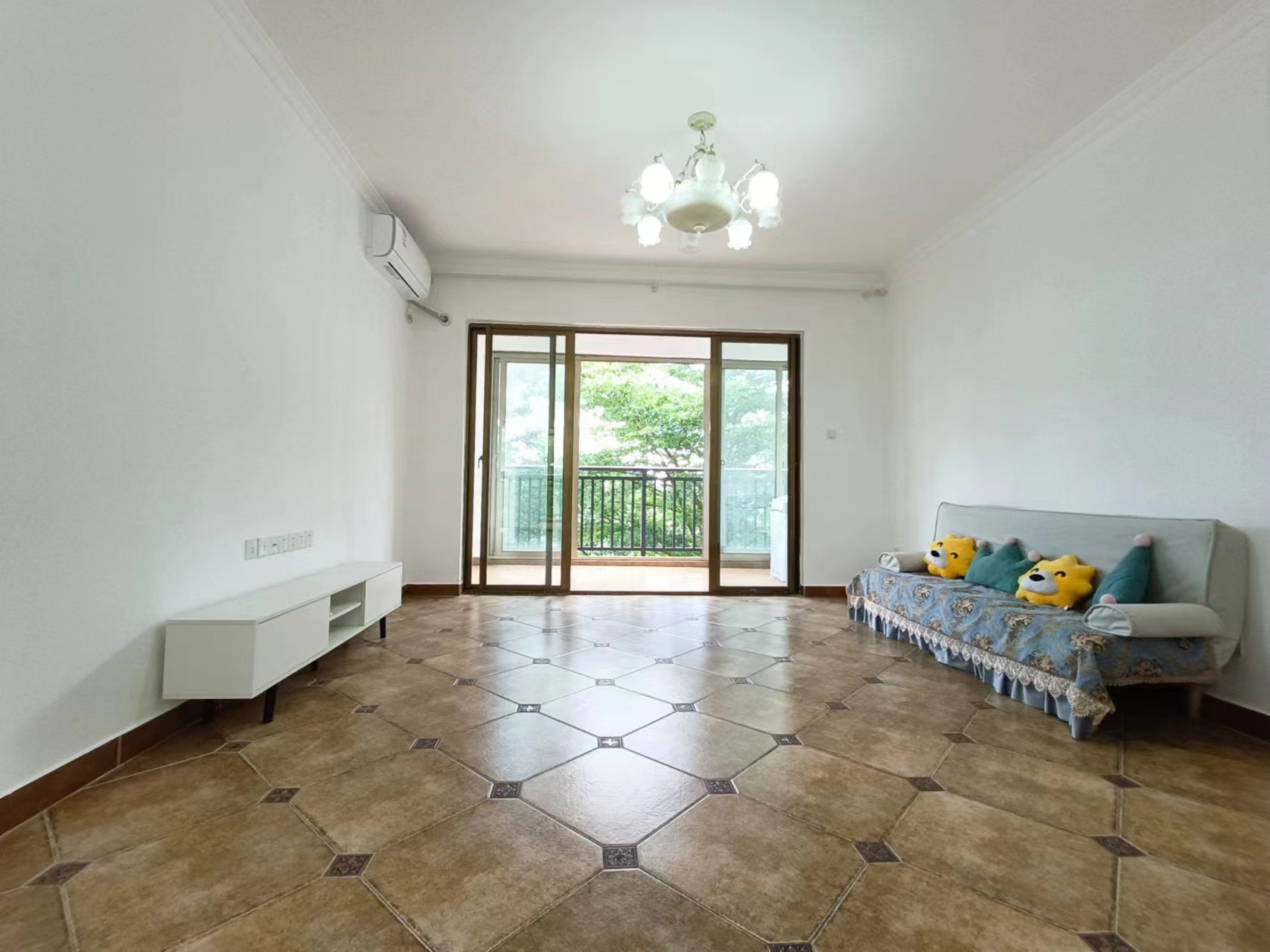 紫园A区 2室2厅1卫 245.0万 紫园A区 2室2厅1卫 245.0万室内图