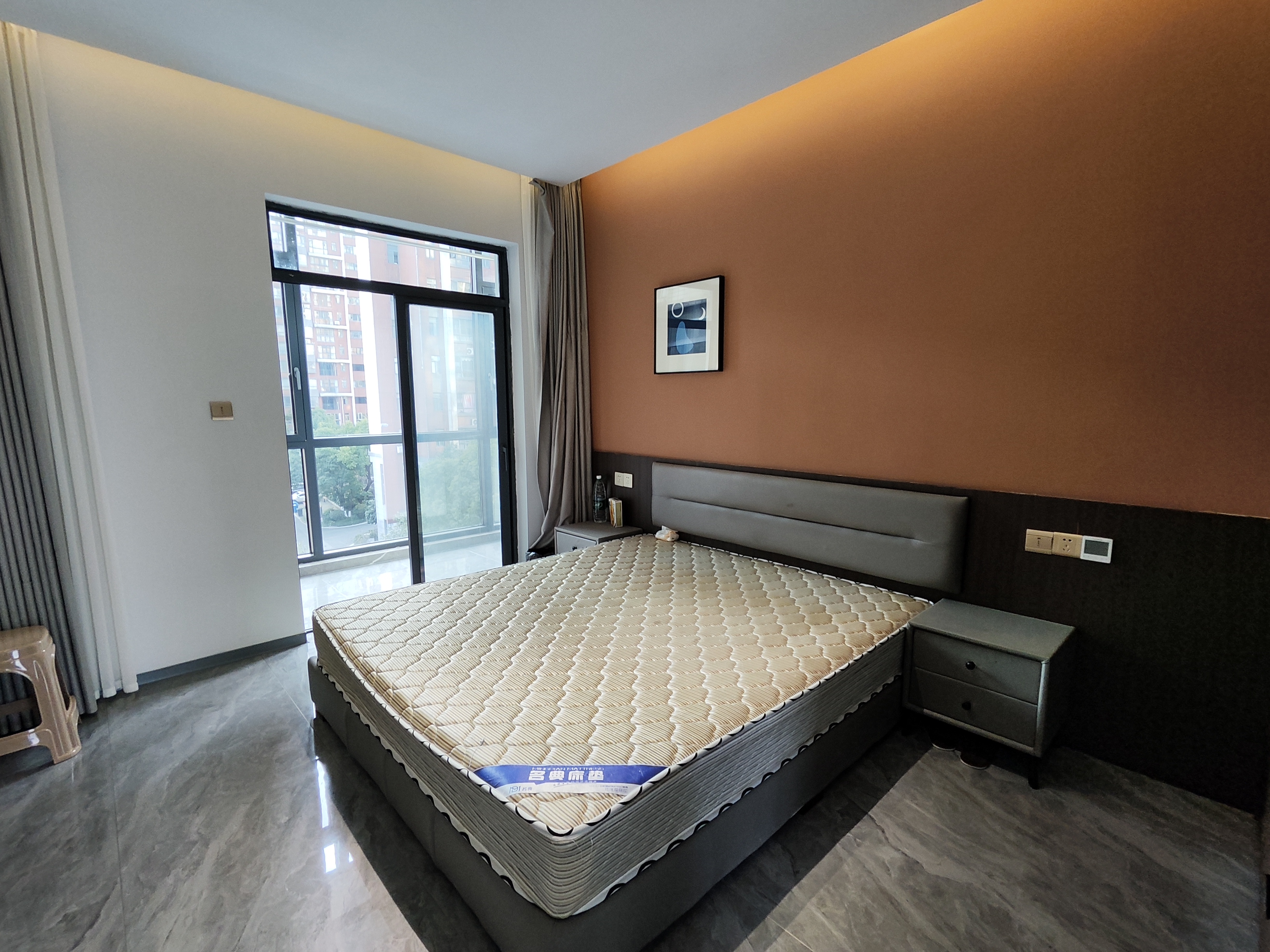 会龙山溪谷(住宅) 1室1厅1卫 1500.0元/月 会龙山溪谷(住宅) 1室1厅1卫 1500.0元/月室内图