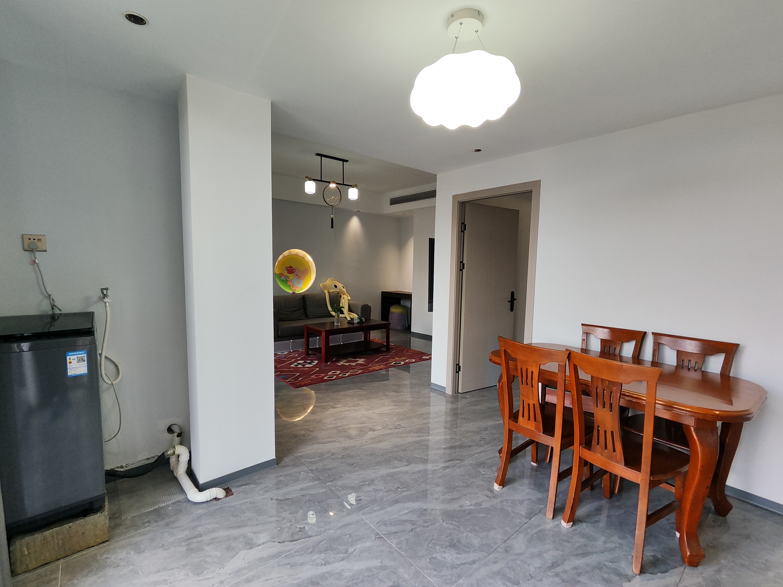 会龙山溪谷(住宅) 1室1厅1卫 1500.0元/月 会龙山溪谷(住宅) 1室1厅1卫 1500.0元/月室内图