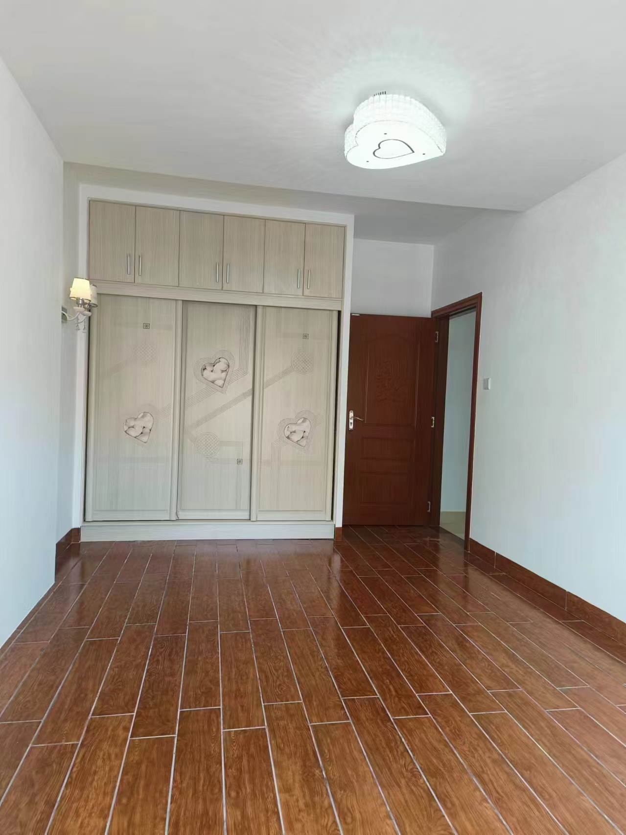 仙桥花园  2室2厅1卫    146.8万 仙桥花园  2室2厅1卫    146.8万室内图