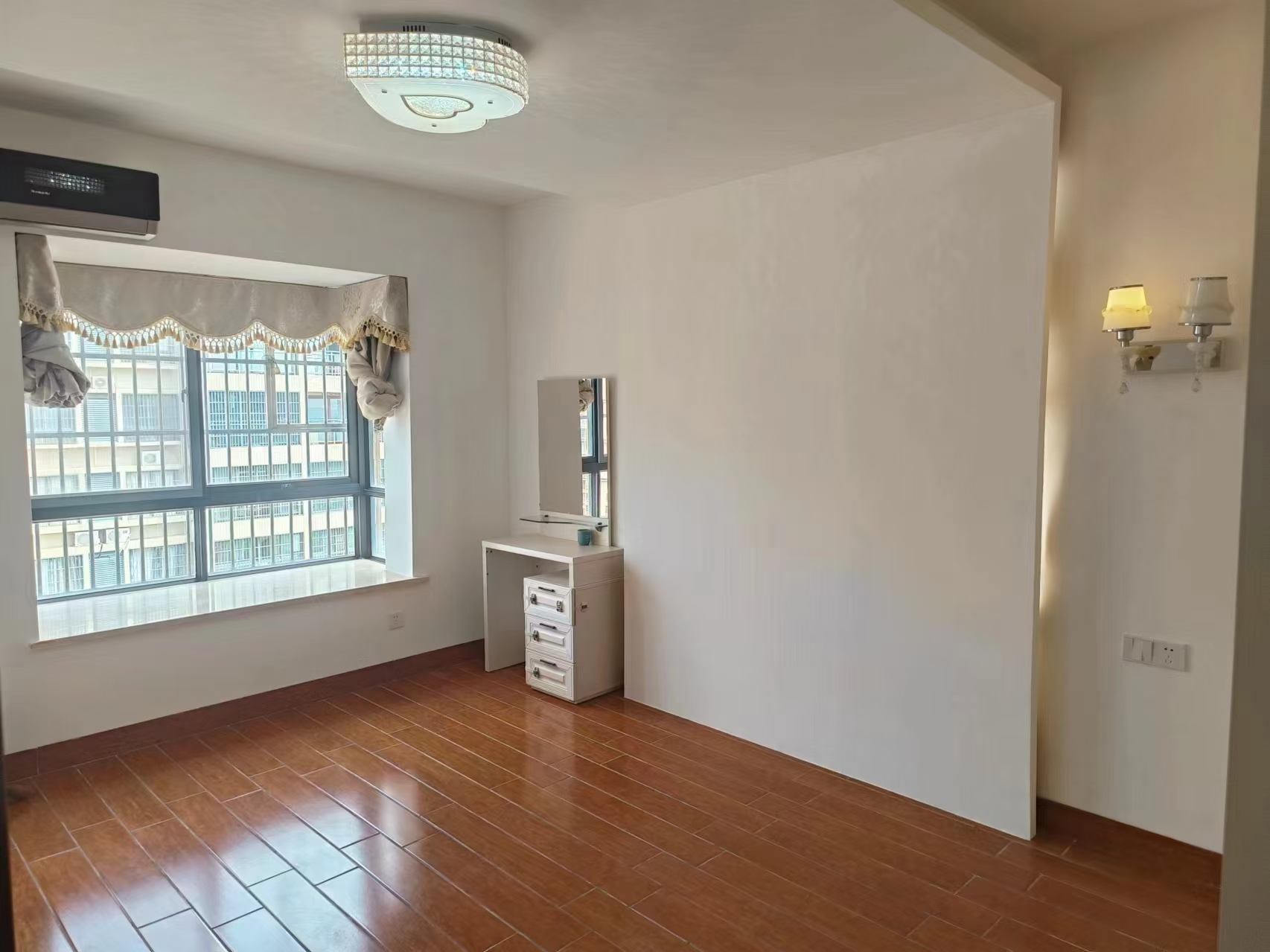 仙桥花园  2室2厅1卫    146.8万 仙桥花园  2室2厅1卫    146.8万室内图