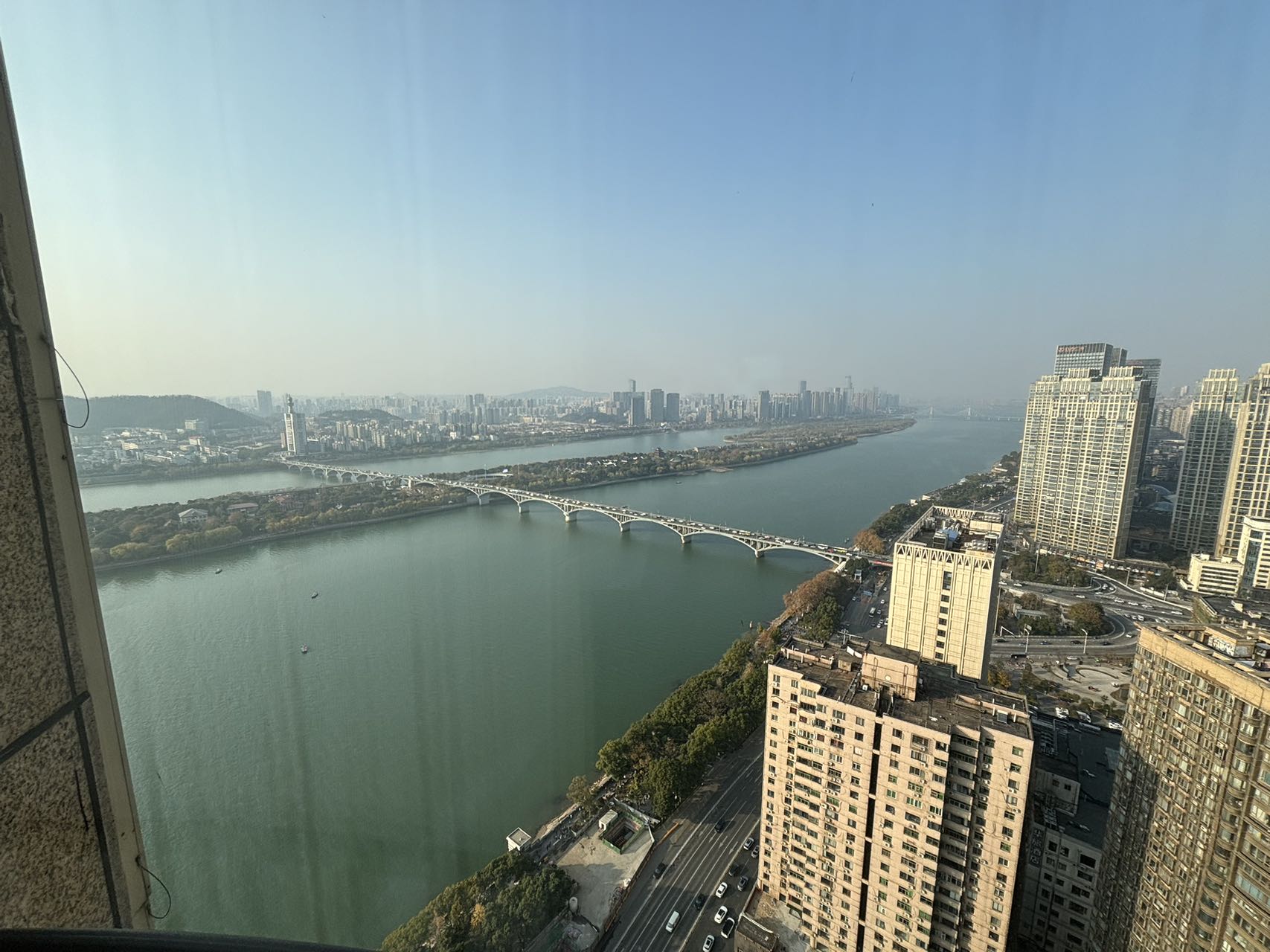 华远华中心 4室2厅2卫 18000.0元/月 华远华中心 4室2厅2卫 18000.0元/月室内图