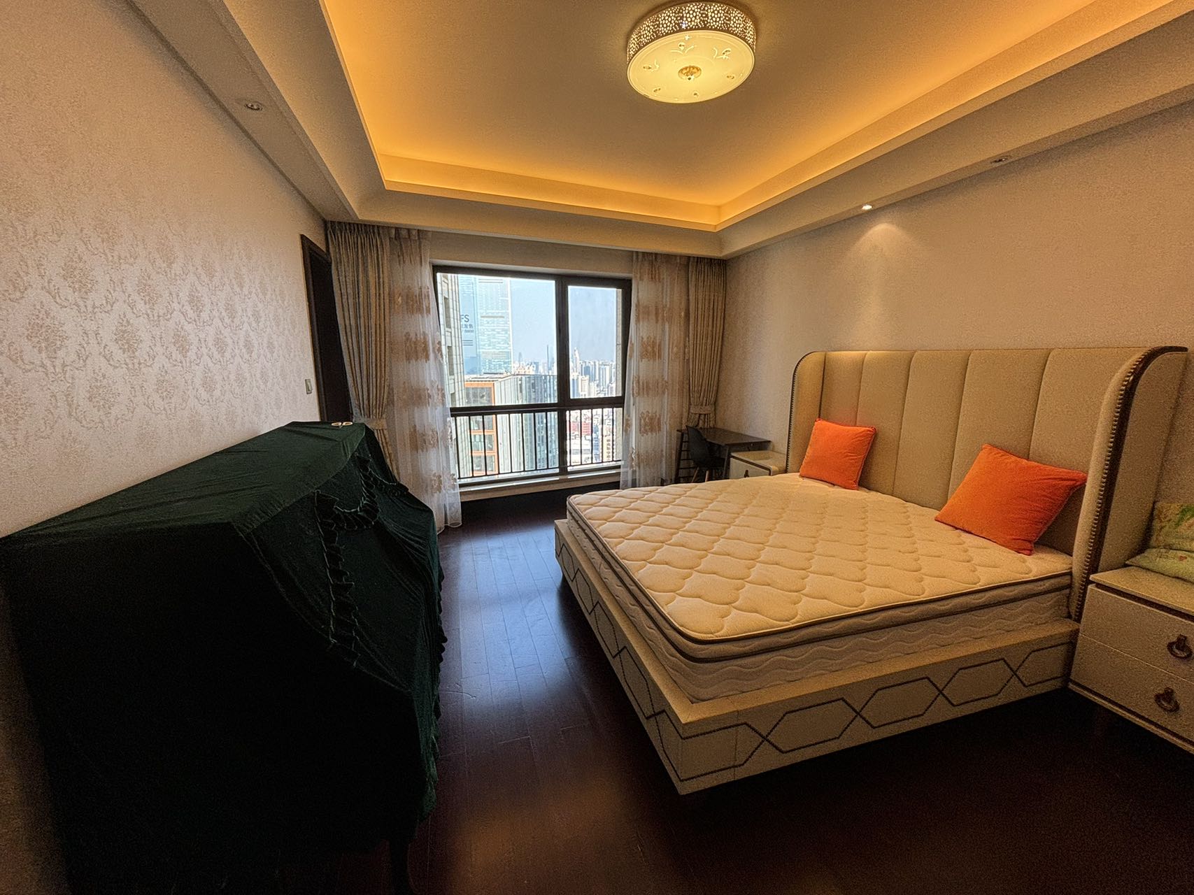 华远华中心 4室2厅2卫 18000.0元/月 华远华中心 4室2厅2卫 18000.0元/月室内图