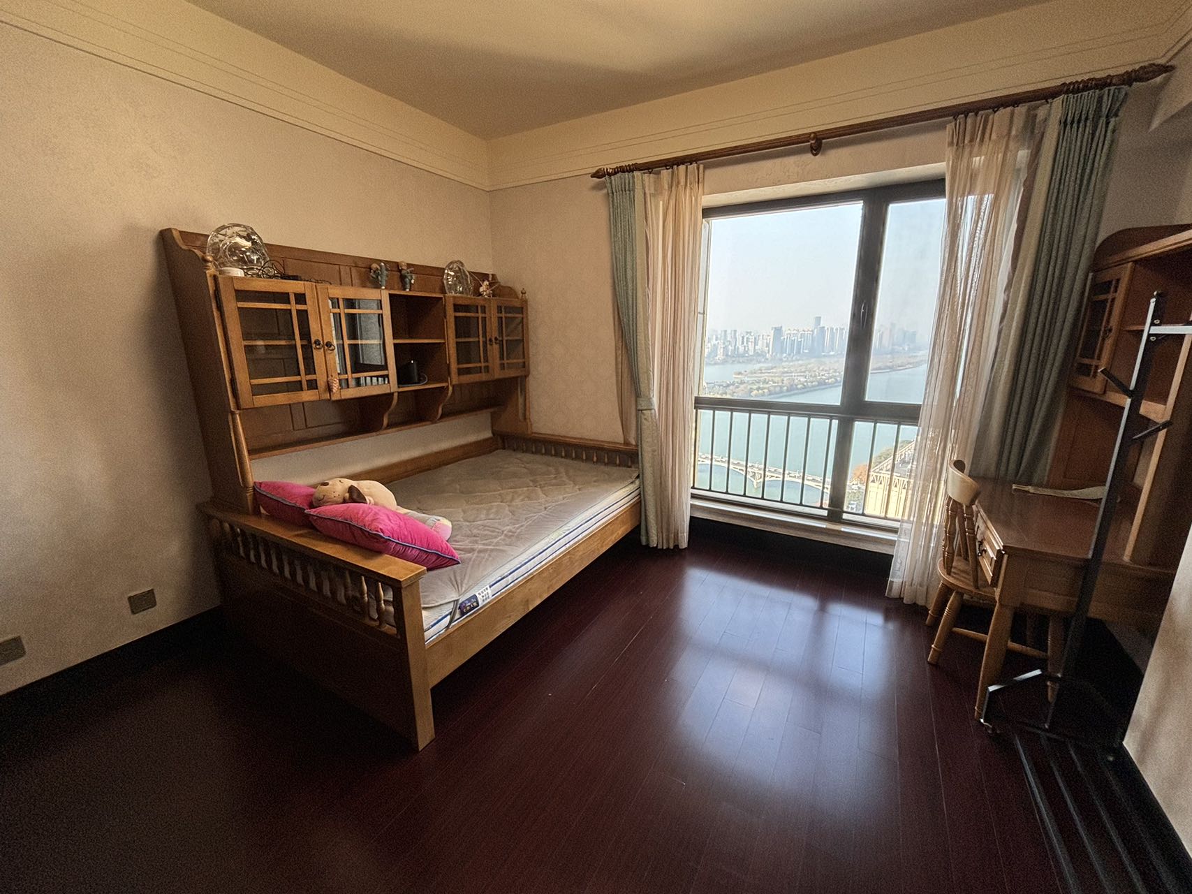 华远华中心 4室2厅2卫 18000.0元/月 华远华中心 4室2厅2卫 18000.0元/月室内图