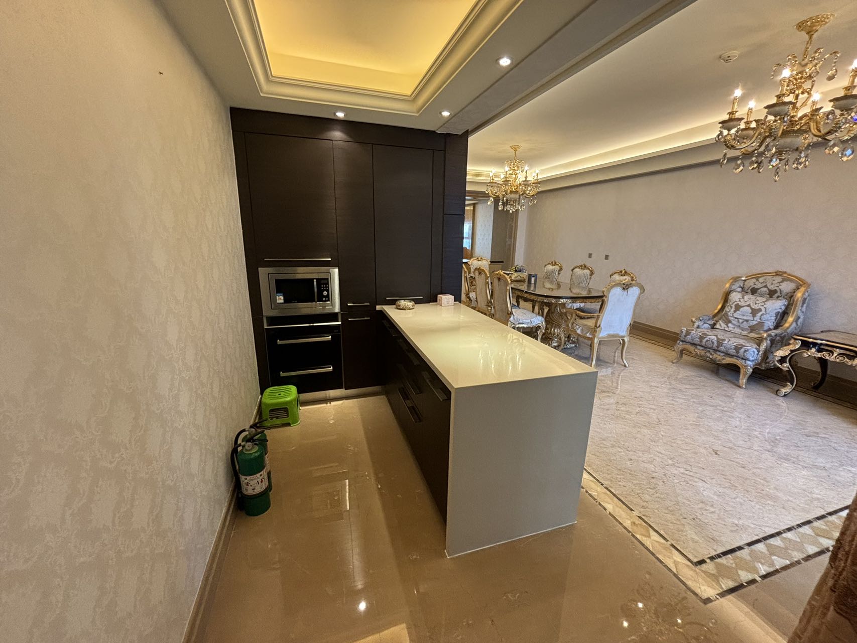 华远华中心 4室2厅2卫 18000.0元/月 华远华中心 4室2厅2卫 18000.0元/月室内图