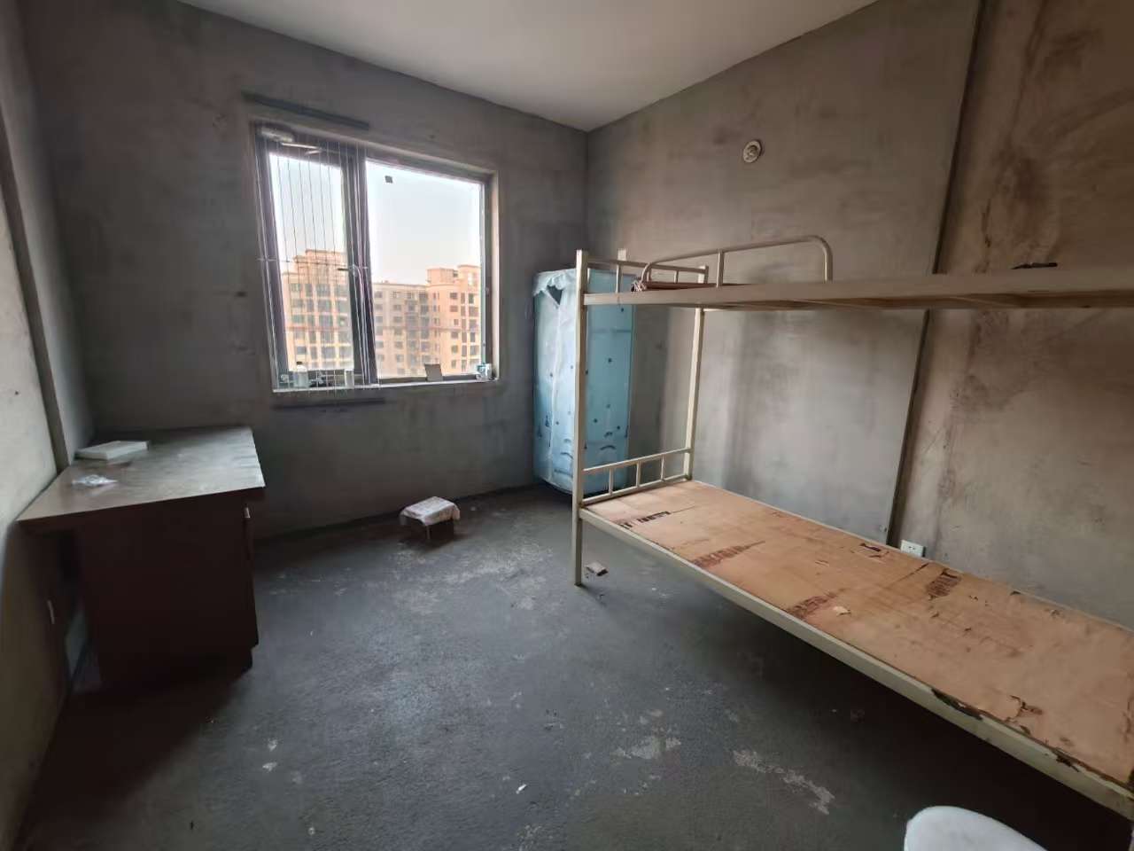 洋湖明园一期 4室2厅2卫 1800.0元/月 洋湖明园一期 4室2厅2卫 1800.0元/月室内图