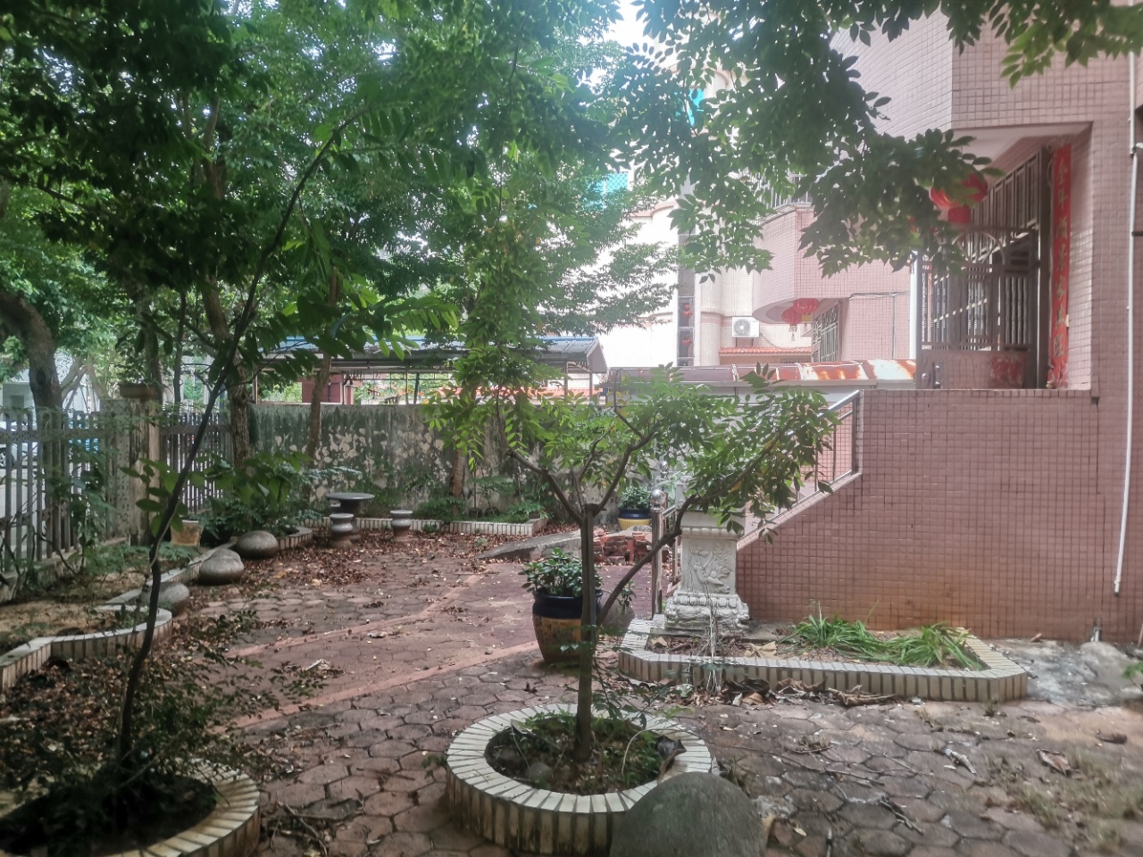 市委宿舍大院  9室2厅2卫    11000.0元/月 市委宿舍大院  9室2厅2卫    11000.0元/月室内图