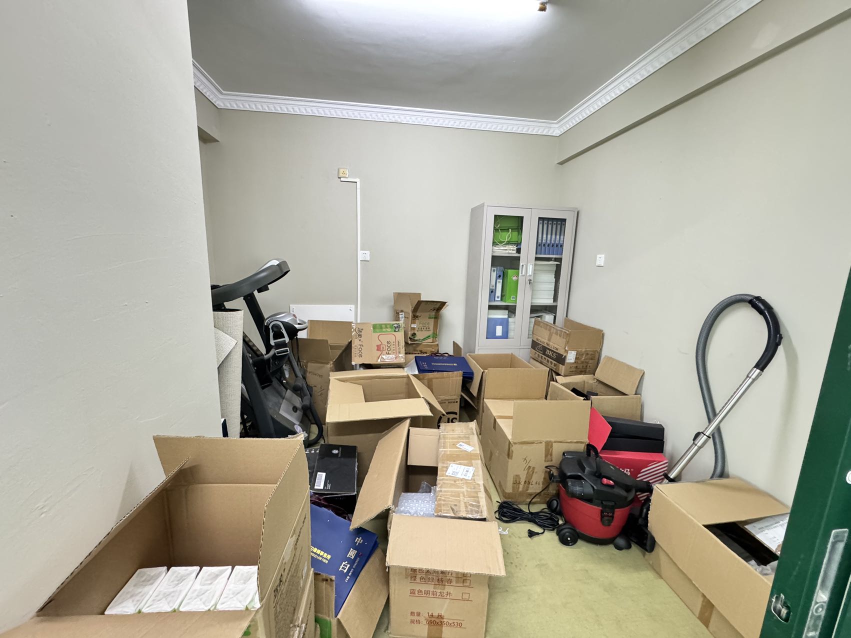 新达商务大厦 3室2厅2卫 180.0万 新达商务大厦 3室2厅2卫 180.0万室内图