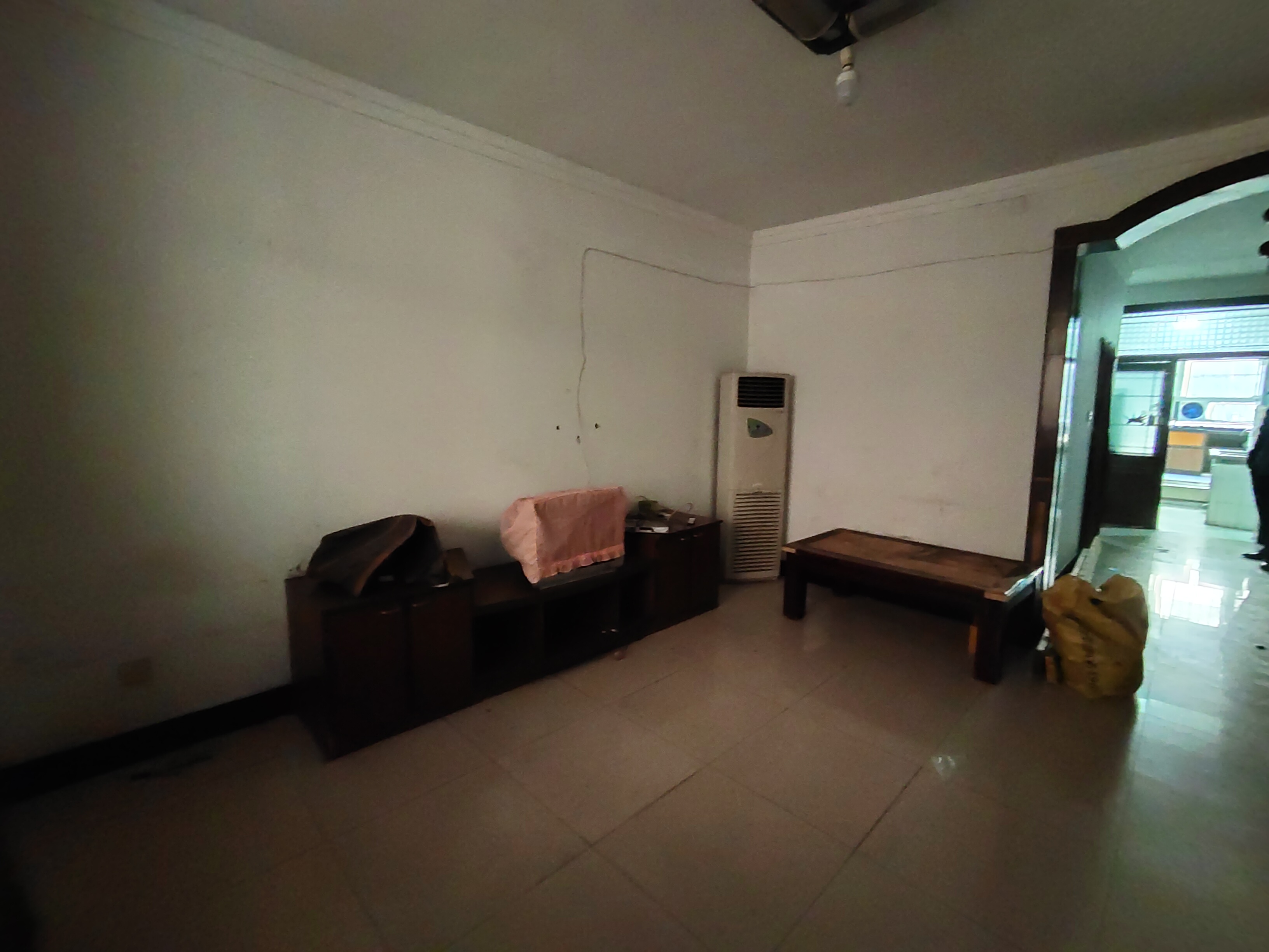 洗煤小区  2室1厅1卫    1000.0元/月 洗煤小区  2室1厅1卫    1000.0元/月室内图