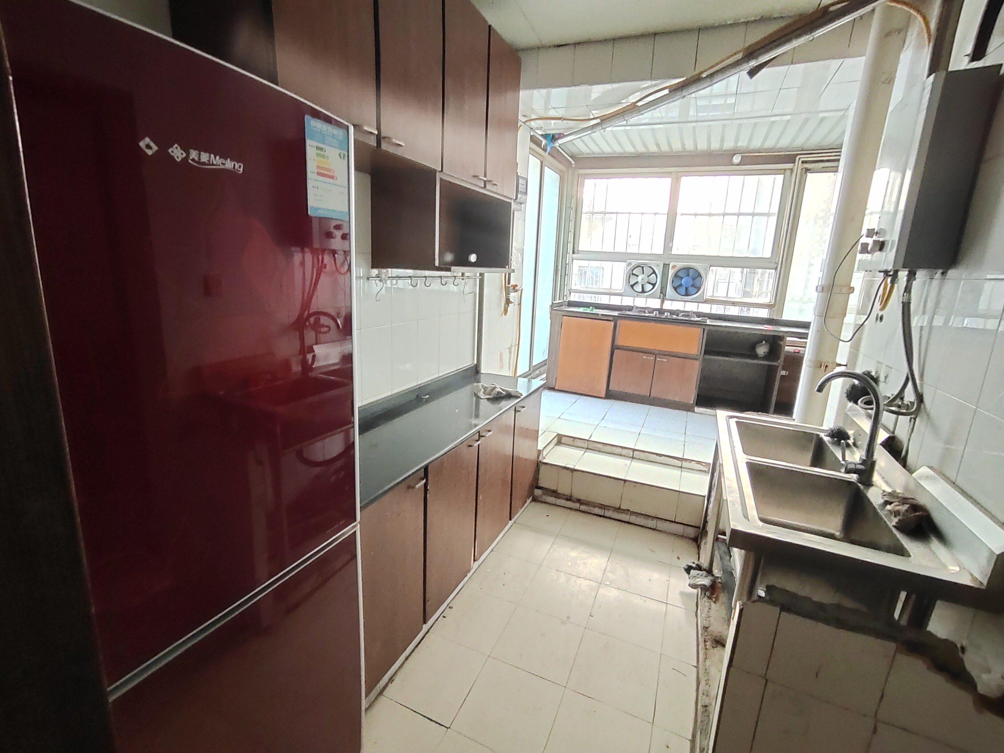 洗煤小区  2室1厅1卫    1000.0元/月 洗煤小区  2室1厅1卫    1000.0元/月室内图