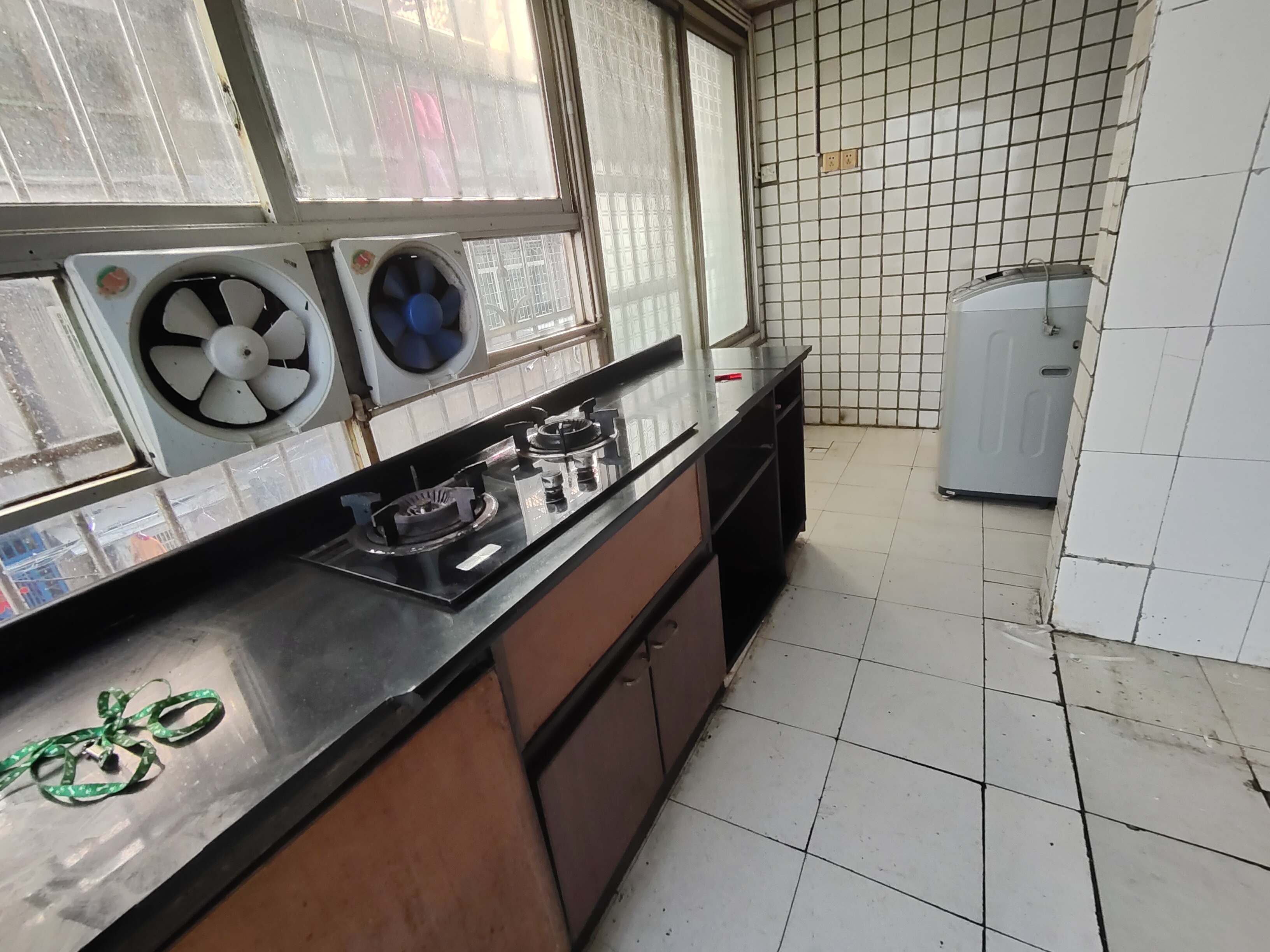 洗煤小区  2室1厅1卫    1000.0元/月 洗煤小区  2室1厅1卫    1000.0元/月室内图