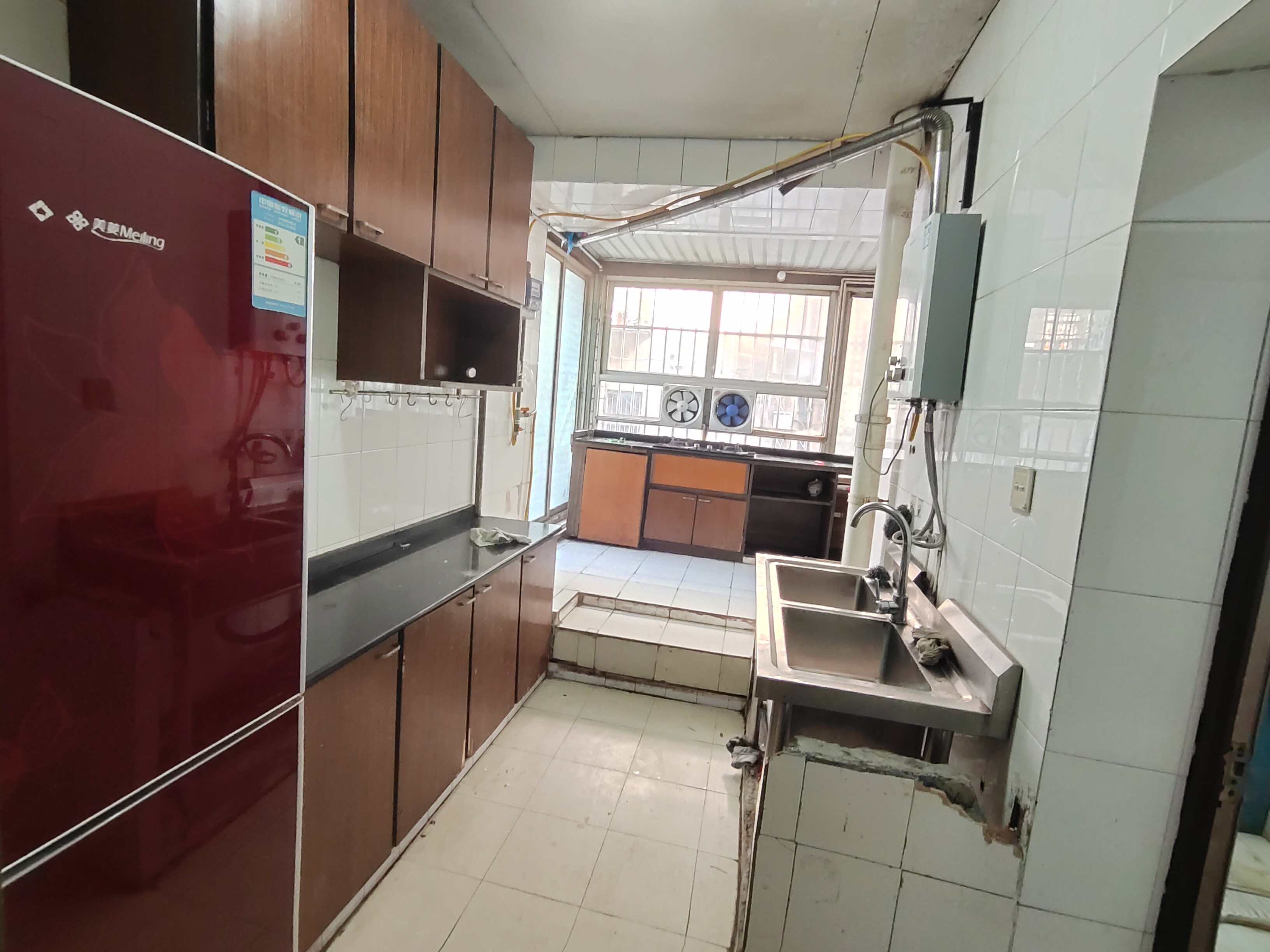 洗煤小区  2室1厅1卫    1000.0元/月 洗煤小区  2室1厅1卫    1000.0元/月室内图