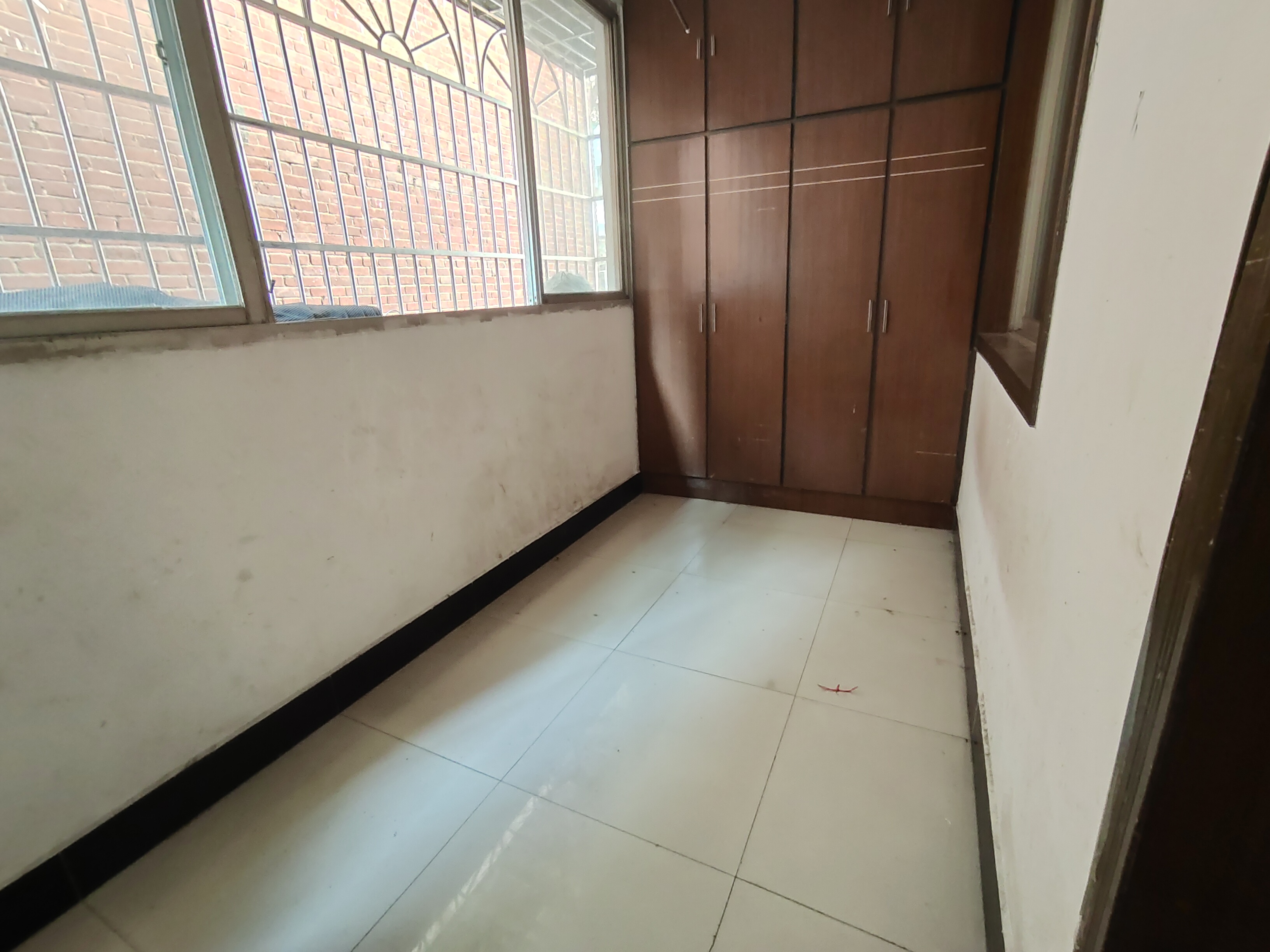 洗煤小区  2室1厅1卫    1000.0元/月 洗煤小区  2室1厅1卫    1000.0元/月室内图