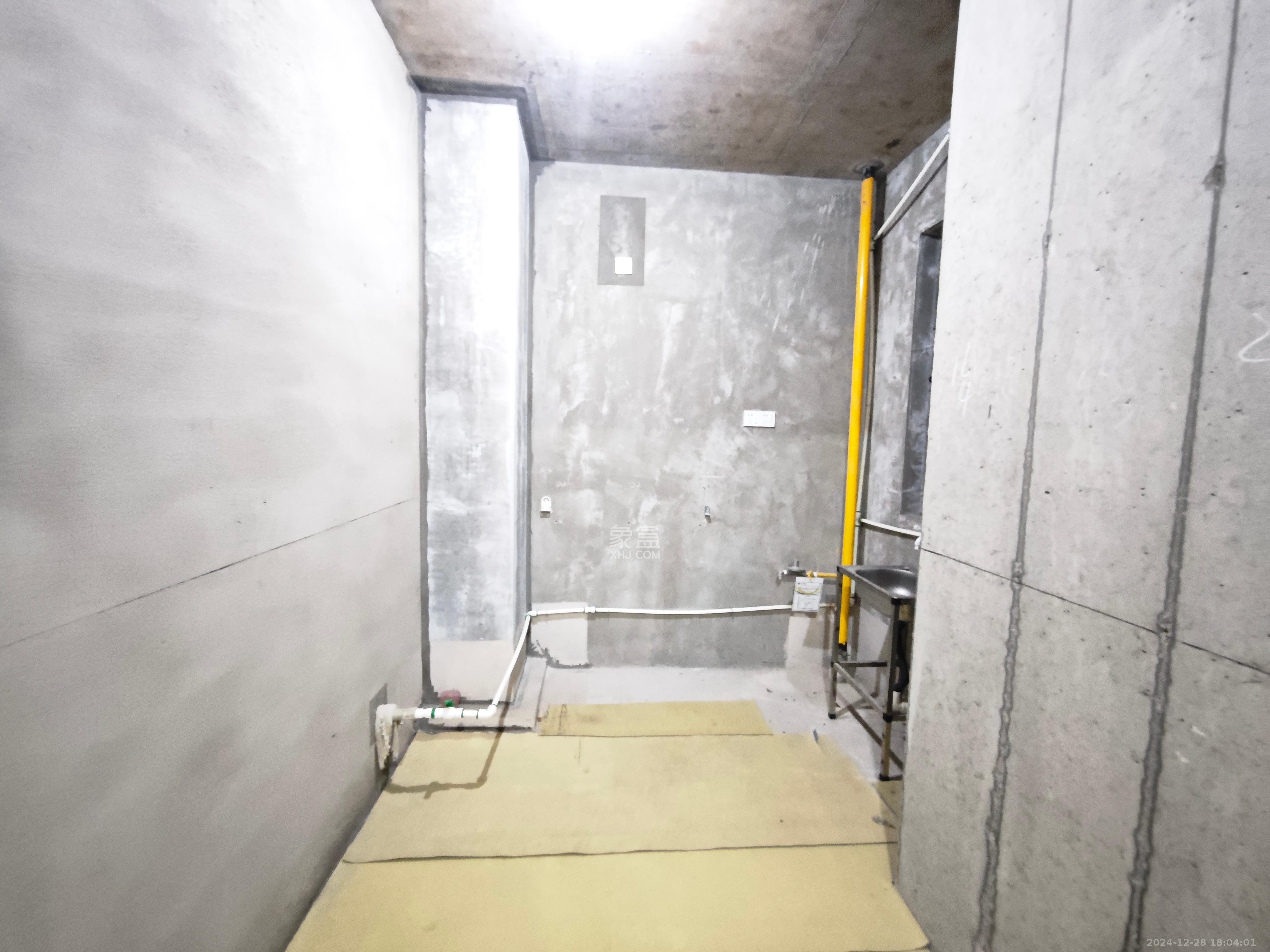 旭辉雨金广场 3室2厅2卫 1000.0元/月 旭辉雨金广场 3室2厅2卫 1000.0元/月室内图