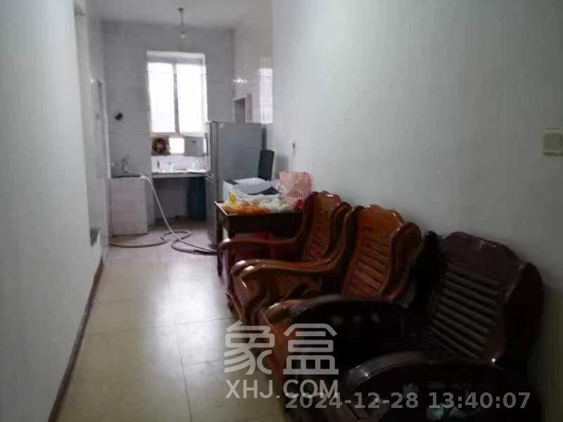 德雅路(邮电村)散盘 2室1厅1卫 1300.0元/月 德雅路(邮电村)散盘 2室1厅1卫 1300.0元/月室内图