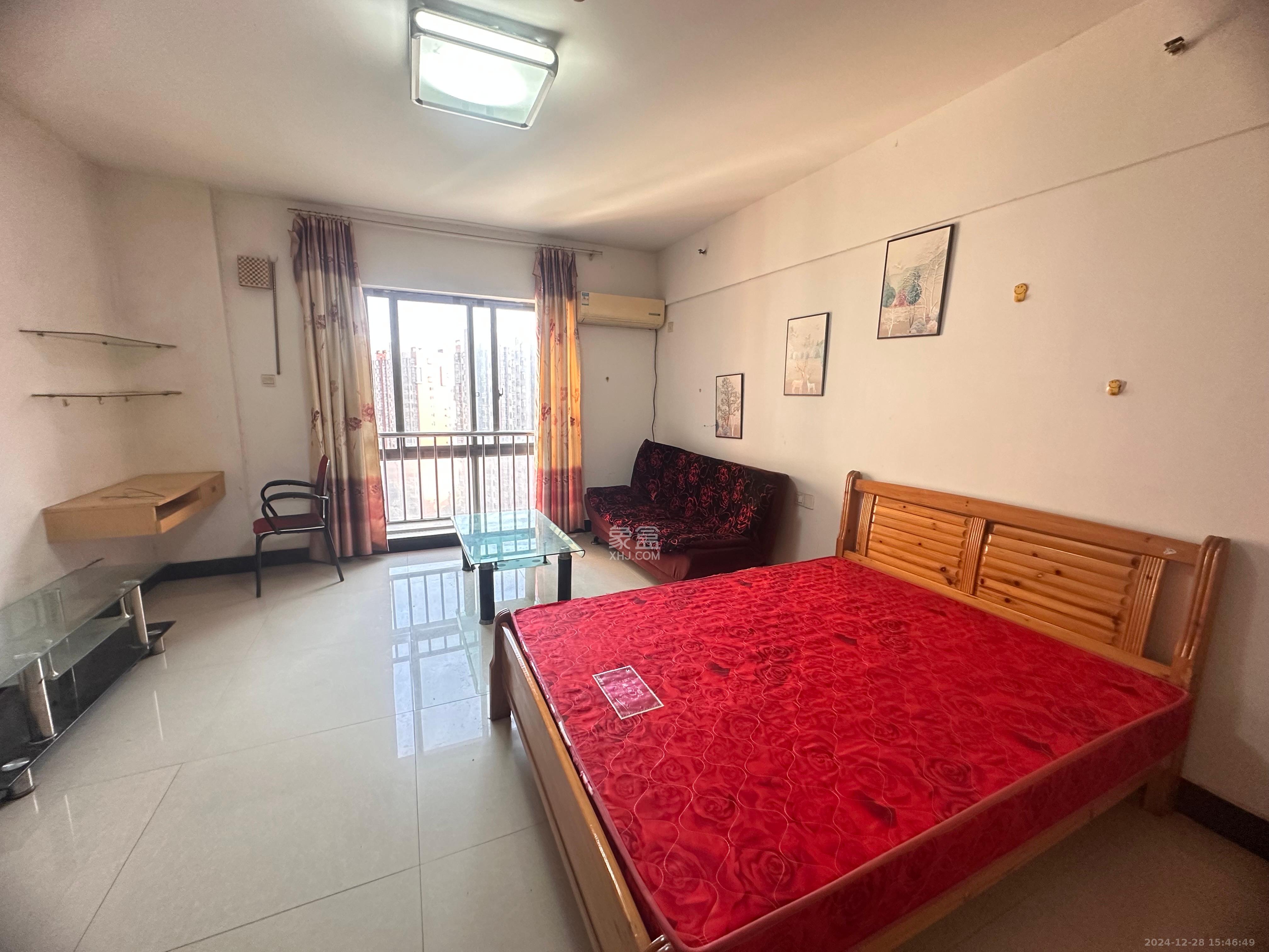 德庆水韵山城 1室1厅1卫 1200.0元/月 德庆水韵山城 1室1厅1卫 1200.0元/月室内图