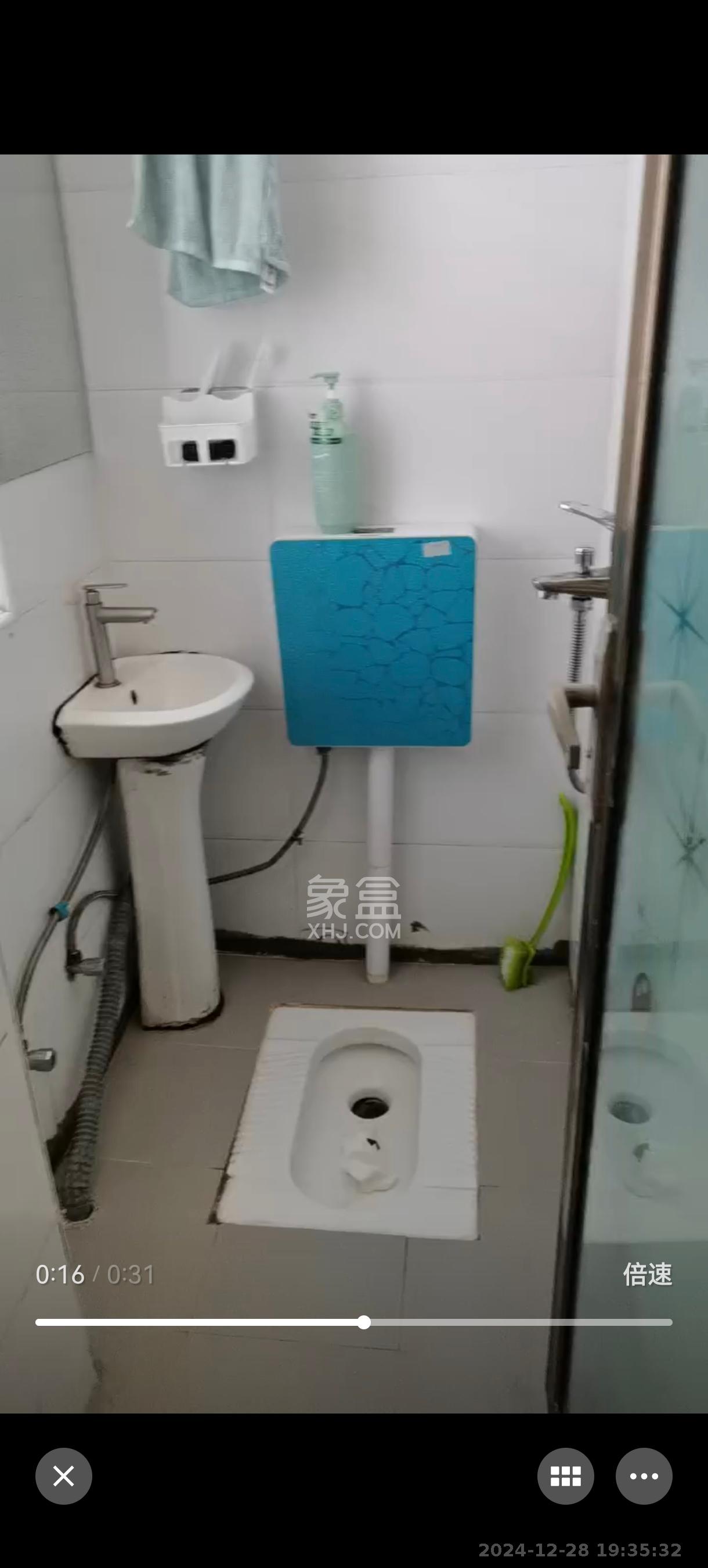 华润置地广场二期  4室2厅2卫   2800.00元/月室内图