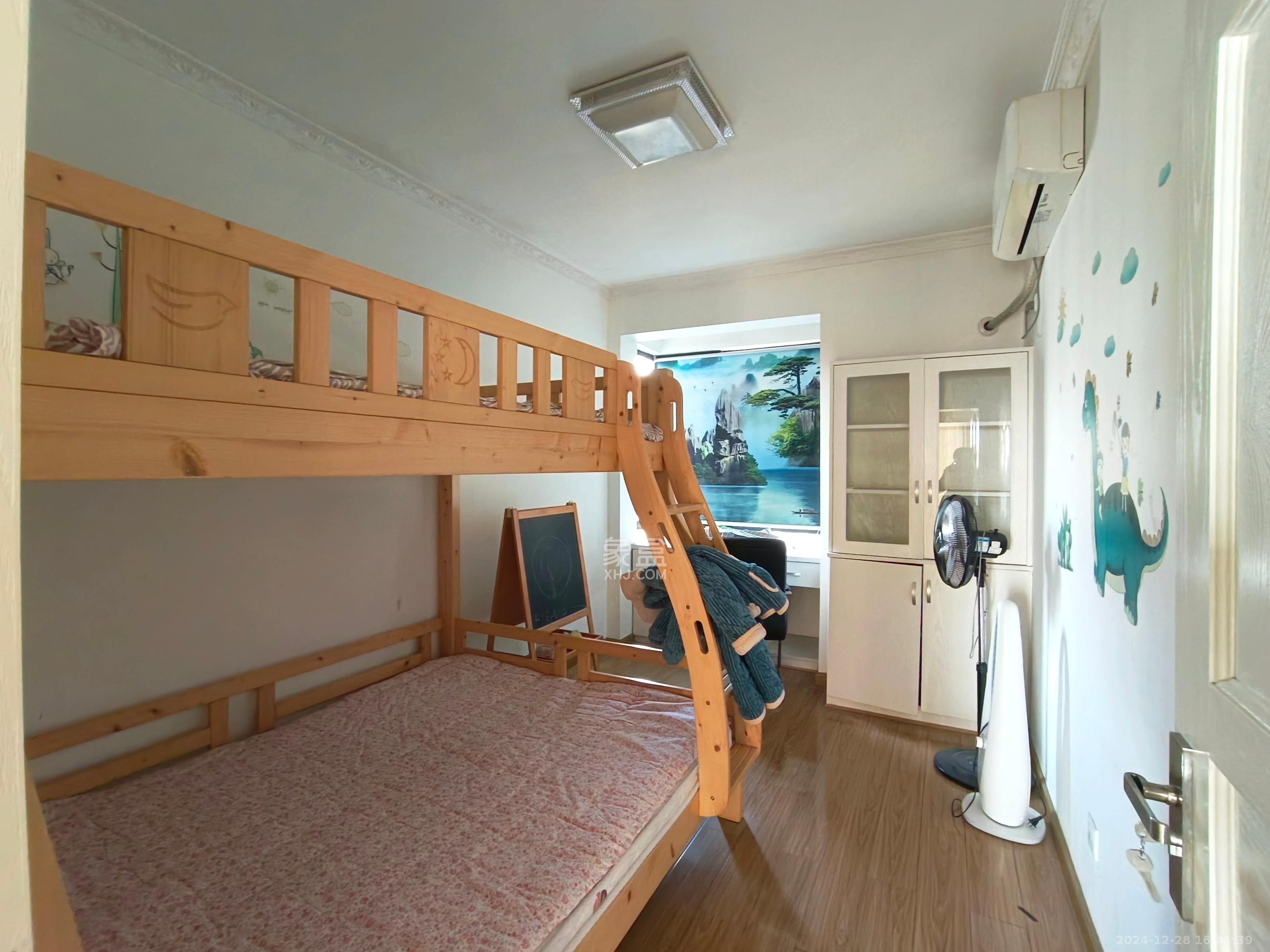 中建麓山和苑 3室2厅1卫 2200.0元/月 中建麓山和苑 3室2厅1卫 2200.0元/月室内图