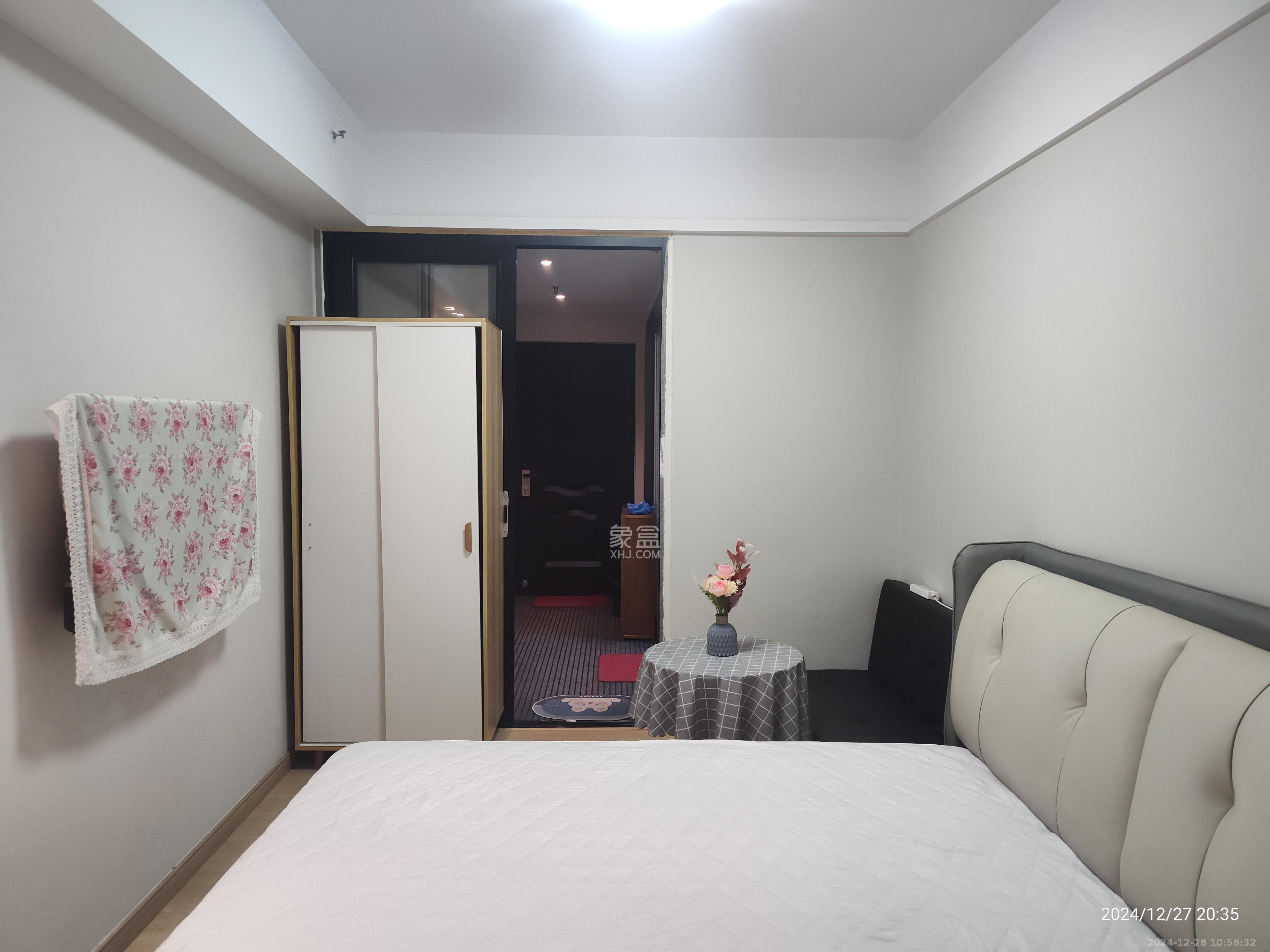 敏捷珑玥府  1室1厅1卫   1100.00元/月室内图