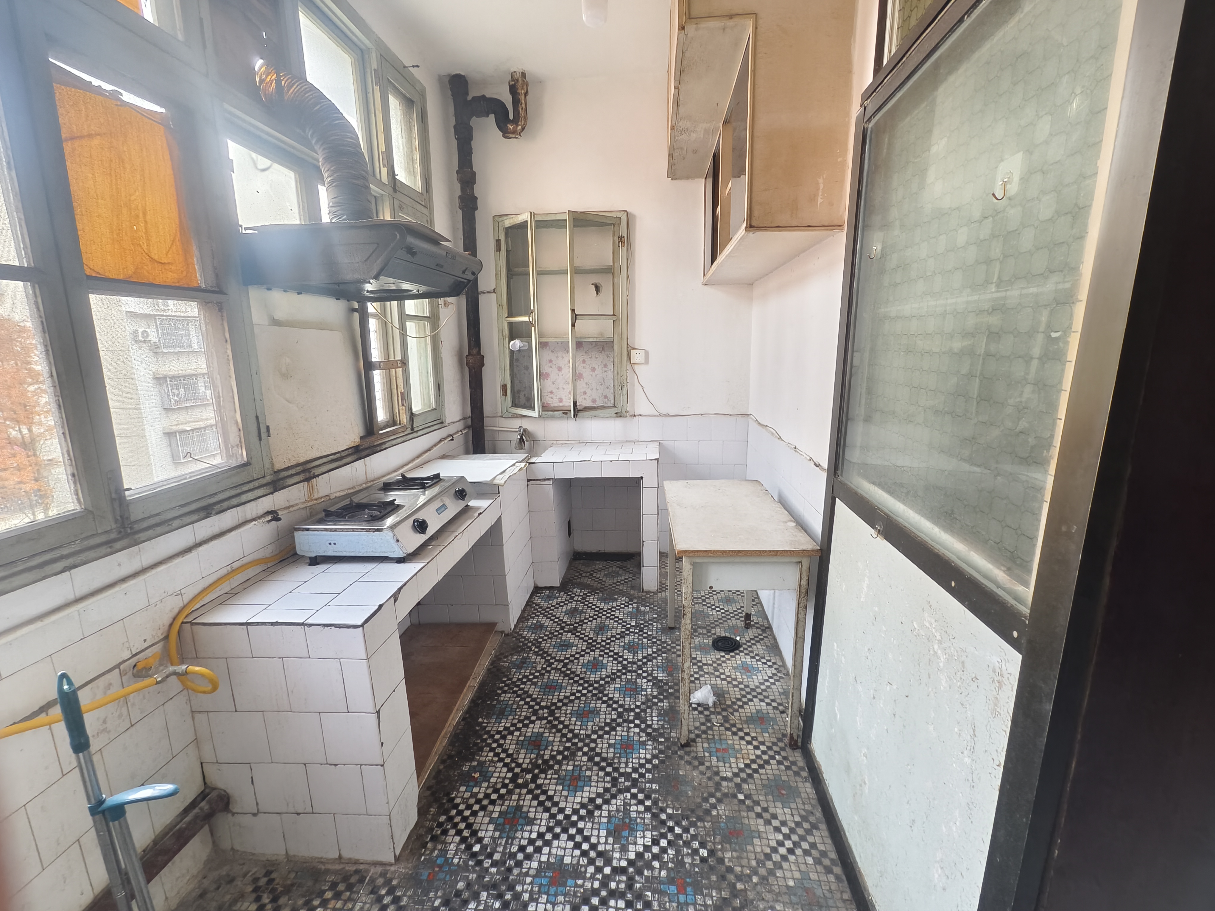 农业银行娄底分行家属楼  2室1厅1卫    36.8万客厅