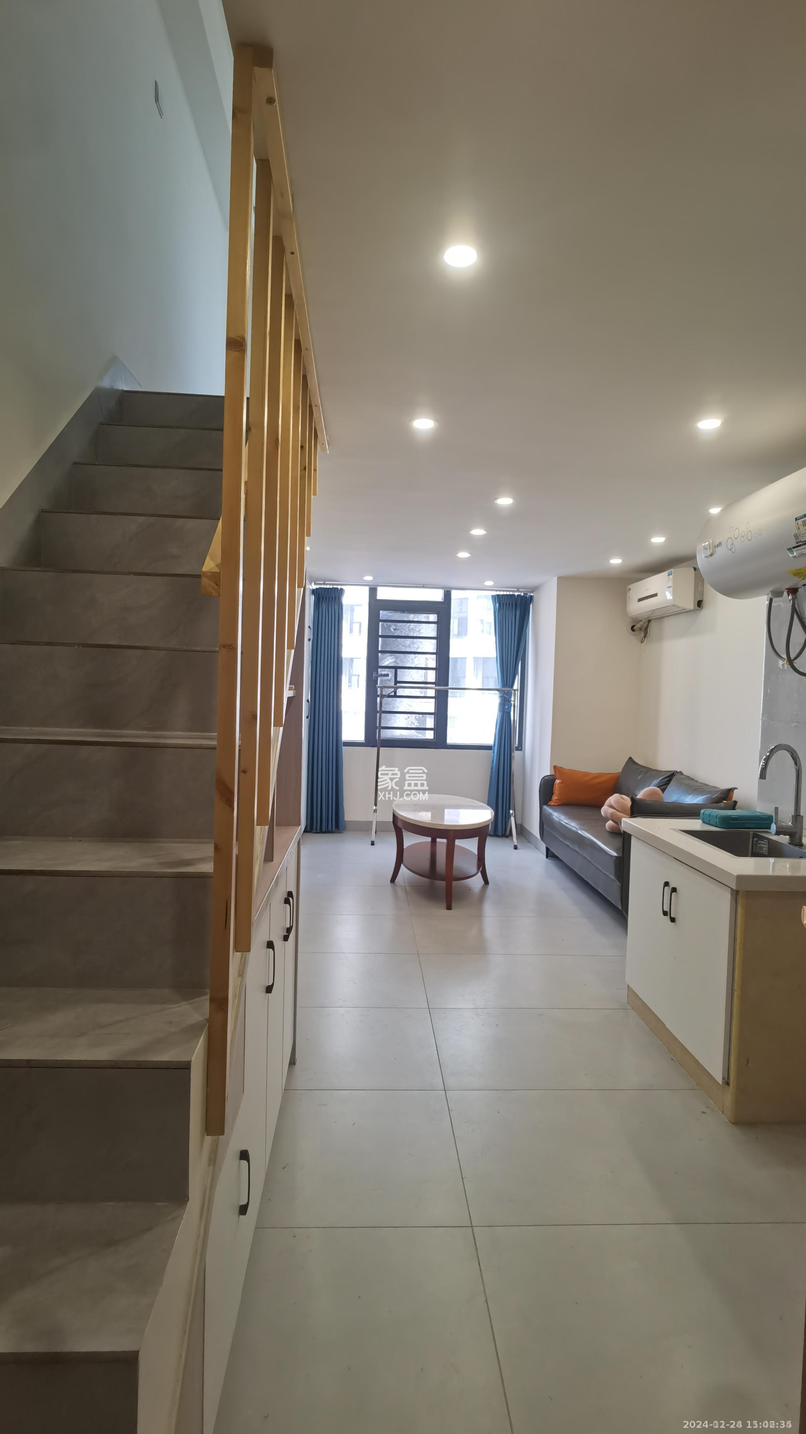 碧桂园星荟 2室2厅1卫 1100.0元/月 碧桂园星荟 2室2厅1卫 1100.0元/月室内图