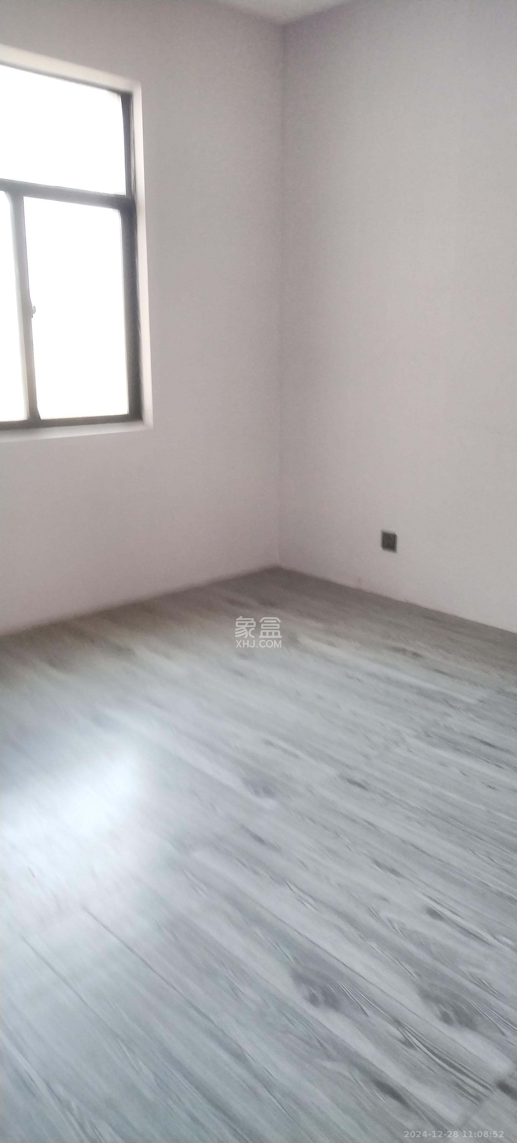 福邸雅苑 4室2厅1卫 2400.0元/月 福邸雅苑 4室2厅1卫 2400.0元/月室内图