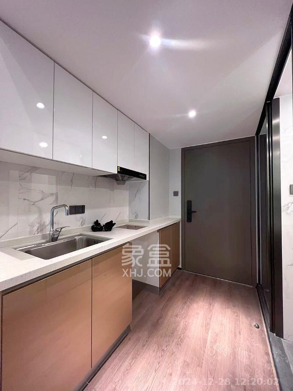 达美寰宇中心 1室1厅1卫 2500.0元/月 达美寰宇中心 1室1厅1卫 2500.0元/月室内图