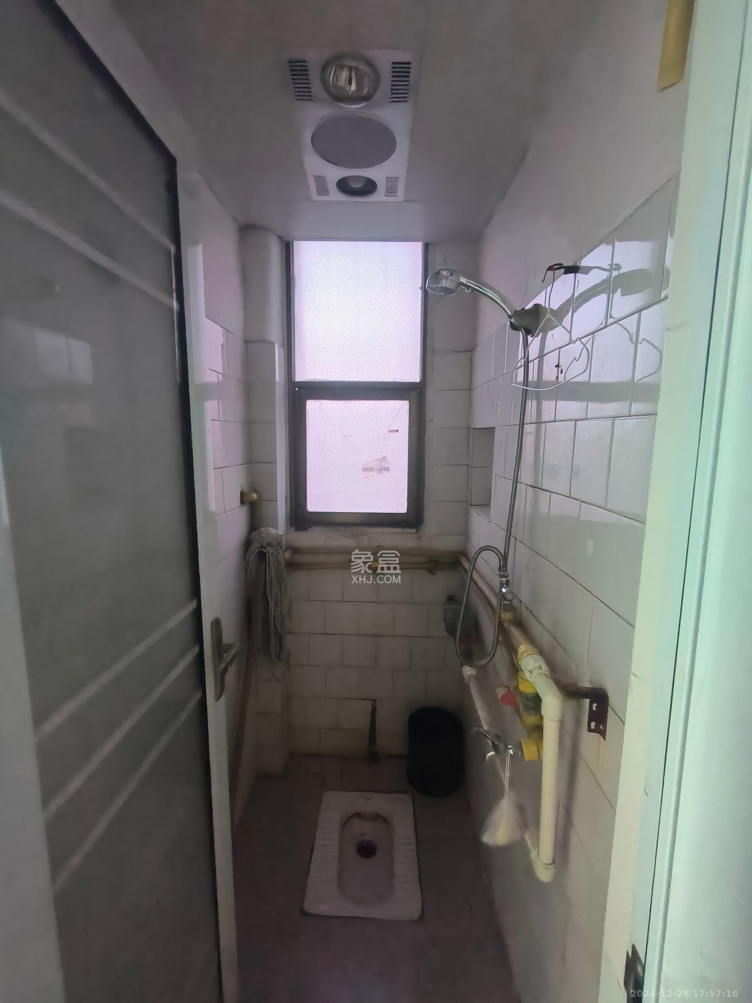 西园北里小区 3室2厅1卫 2000.0元/月 西园北里小区 3室2厅1卫 2000.0元/月室内图