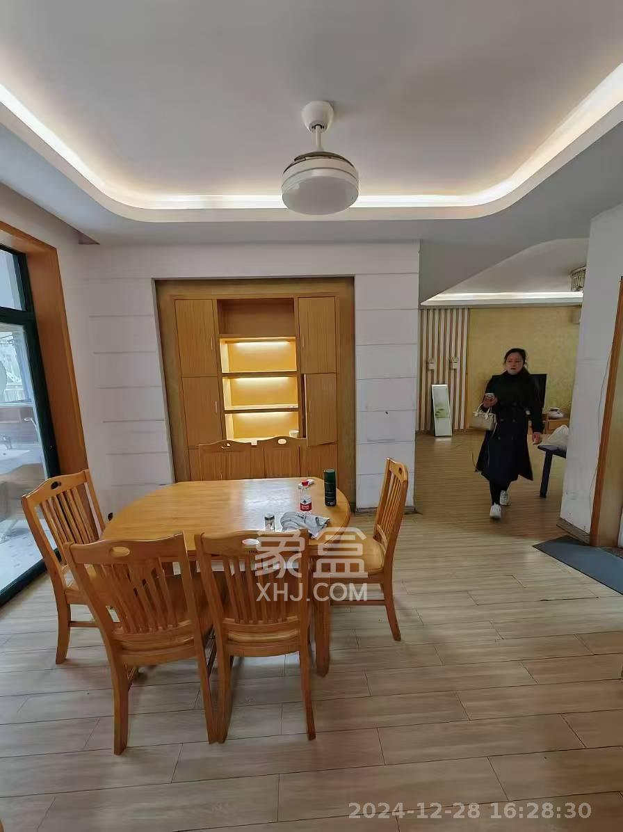 湘府东苑  3室2厅2卫   3100.00元/月室内图