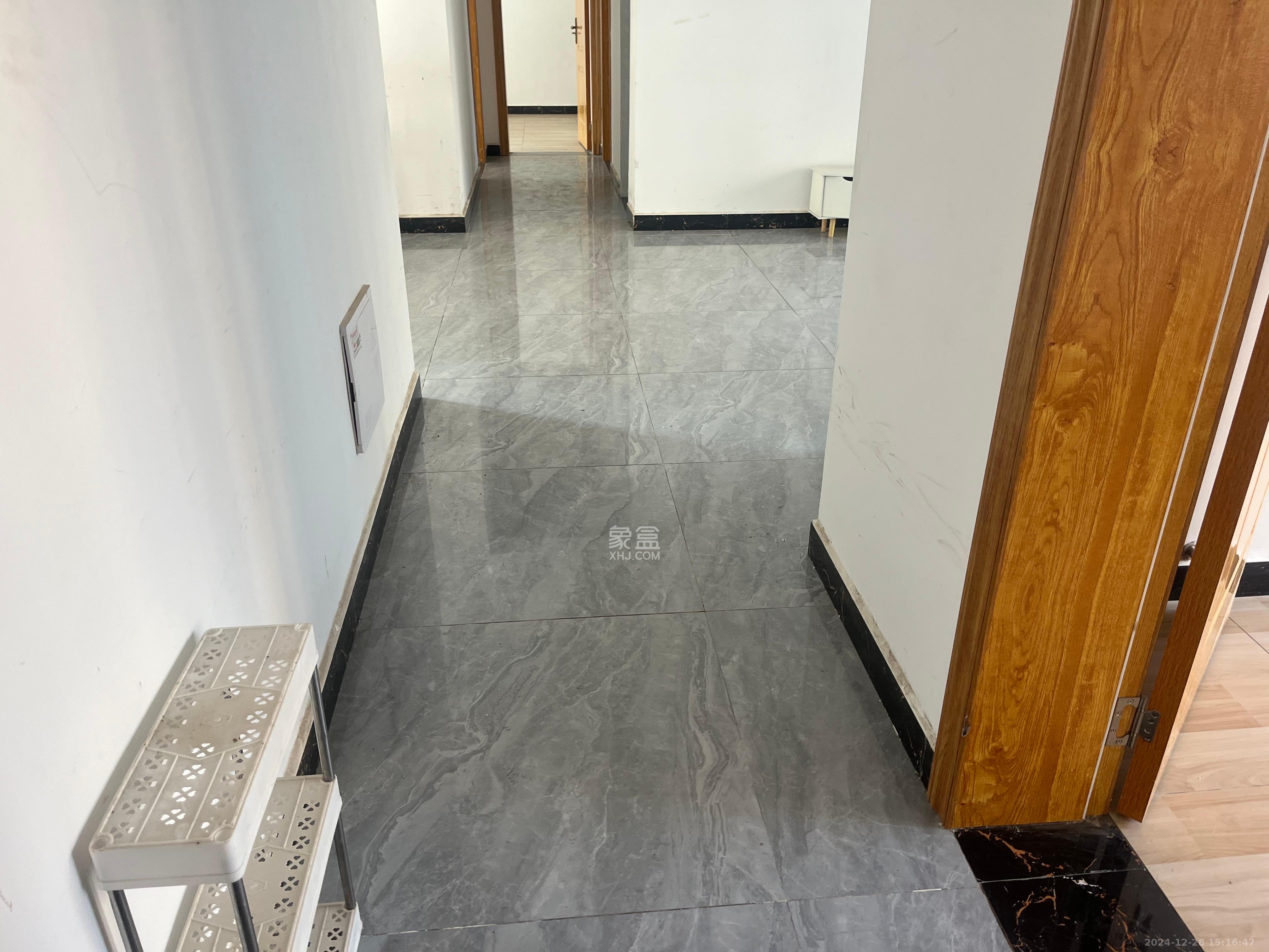 金湘苑(星澜之悦) 4室2厅2卫 2000.0元/月 金湘苑(星澜之悦) 4室2厅2卫 2000.0元/月室内图