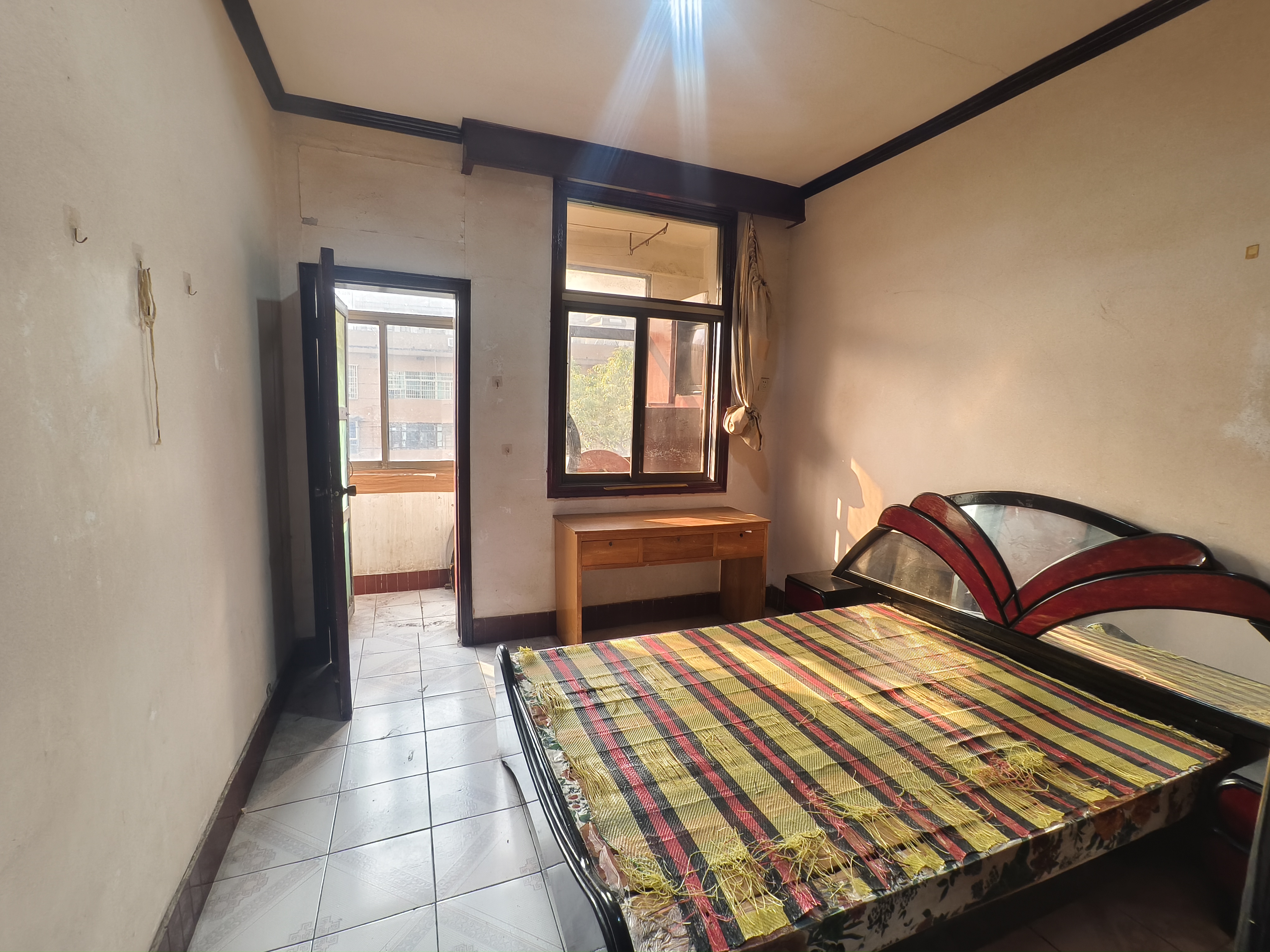 农业银行娄底分行家属楼 2室1厅1卫 36.8万 农业银行娄底分行家属楼 2室1厅1卫 36.8万客厅