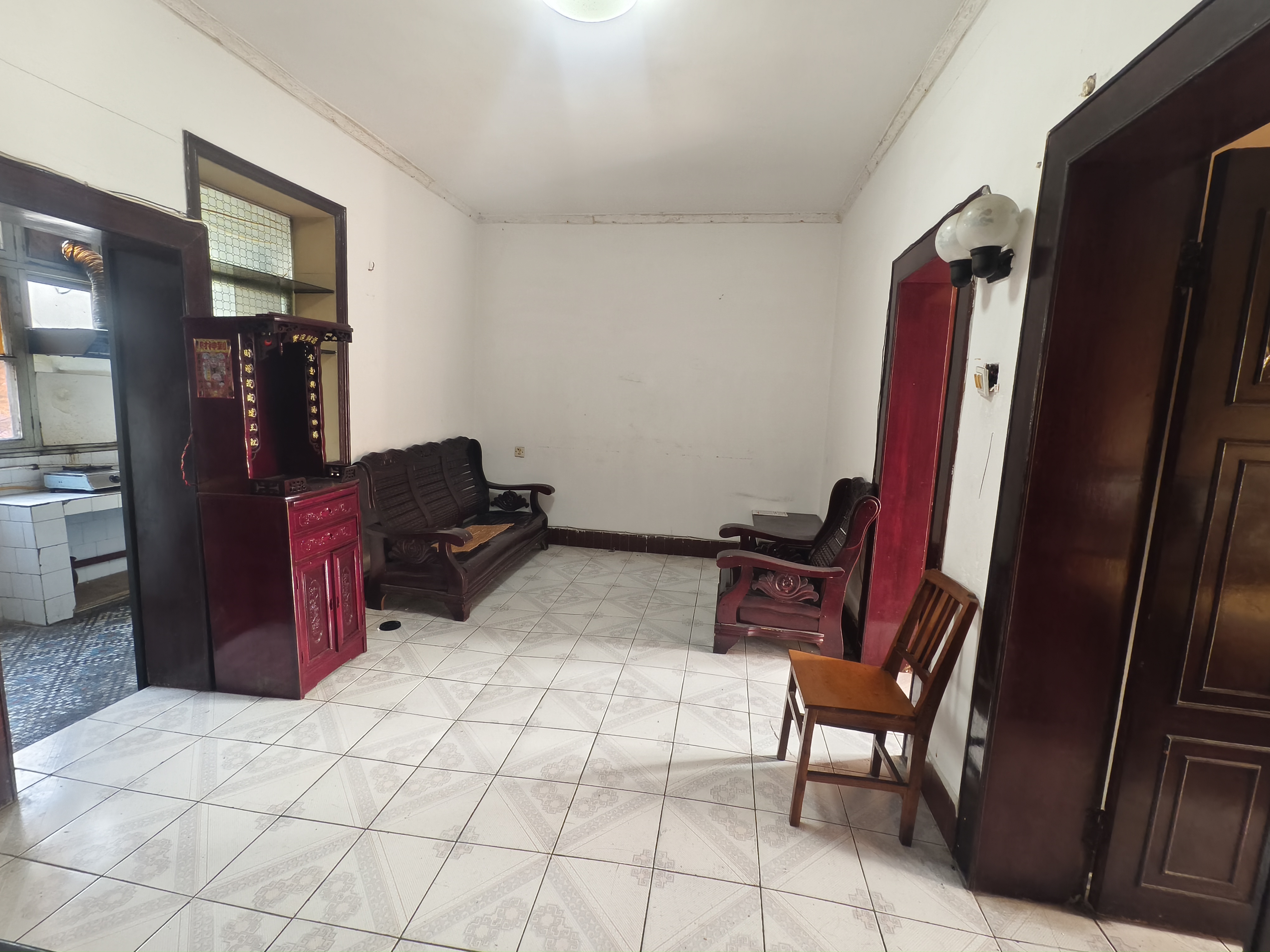 农业银行娄底分行家属楼  2室1厅1卫    36.8万客厅