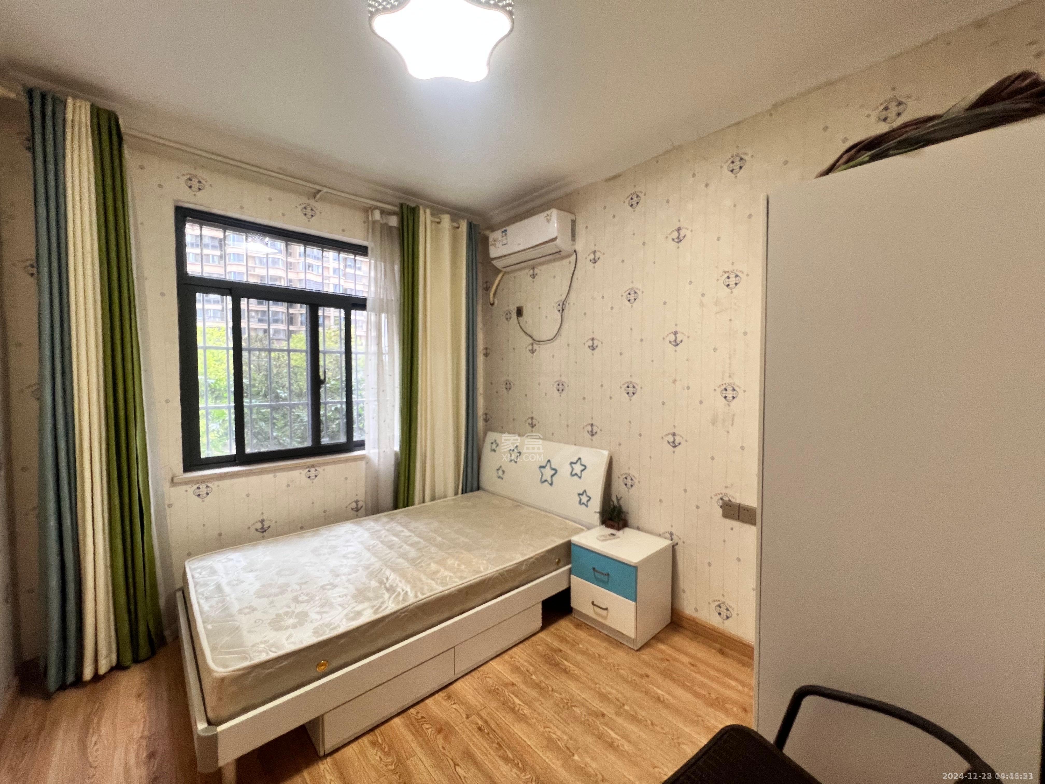 天元区锦绣华都 3室2厅2卫 1800.0元/月 天元区锦绣华都 3室2厅2卫 1800.0元/月室内图