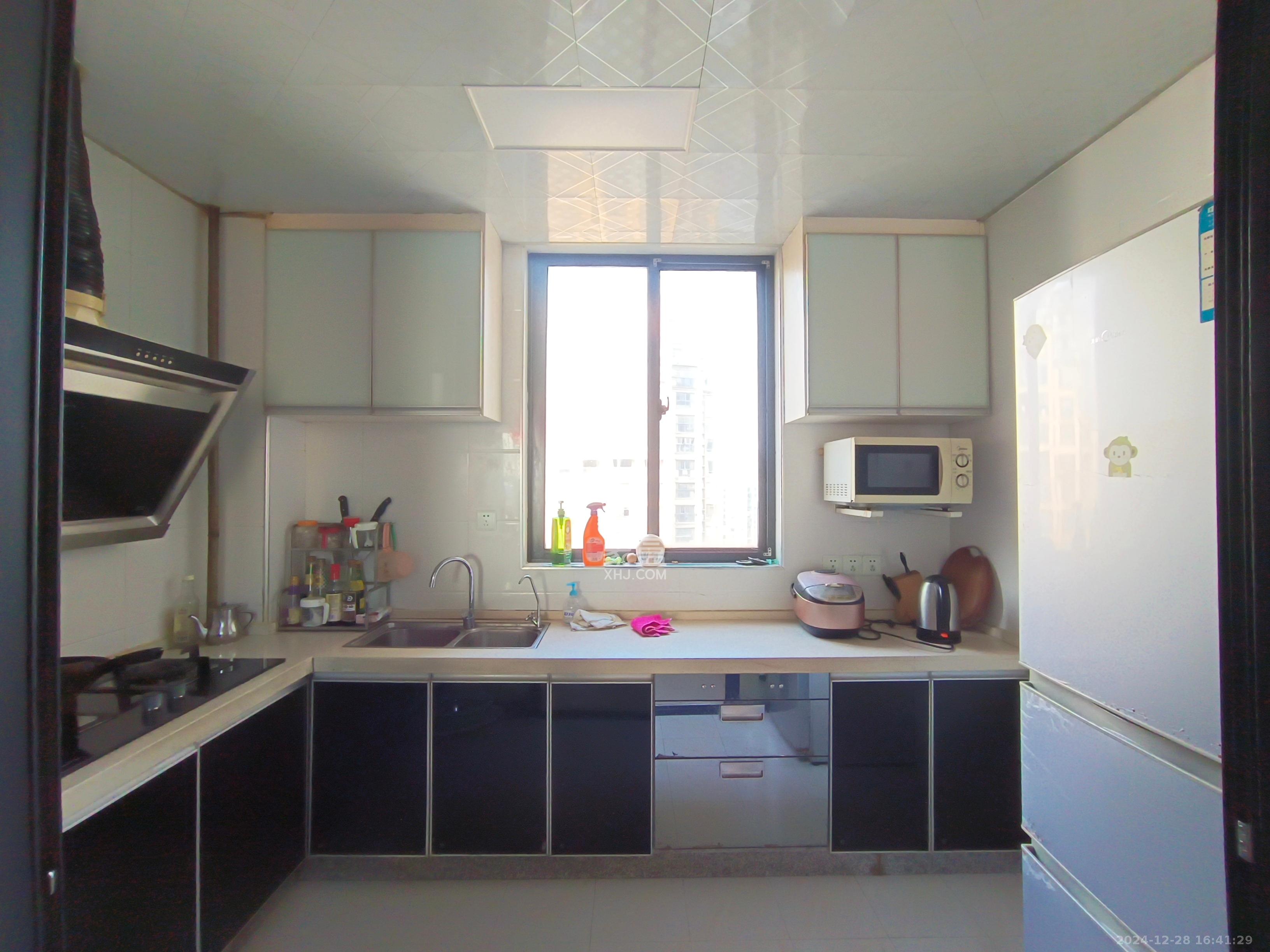 中建麓山和苑 3室2厅1卫 2200.0元/月 中建麓山和苑 3室2厅1卫 2200.0元/月室内图