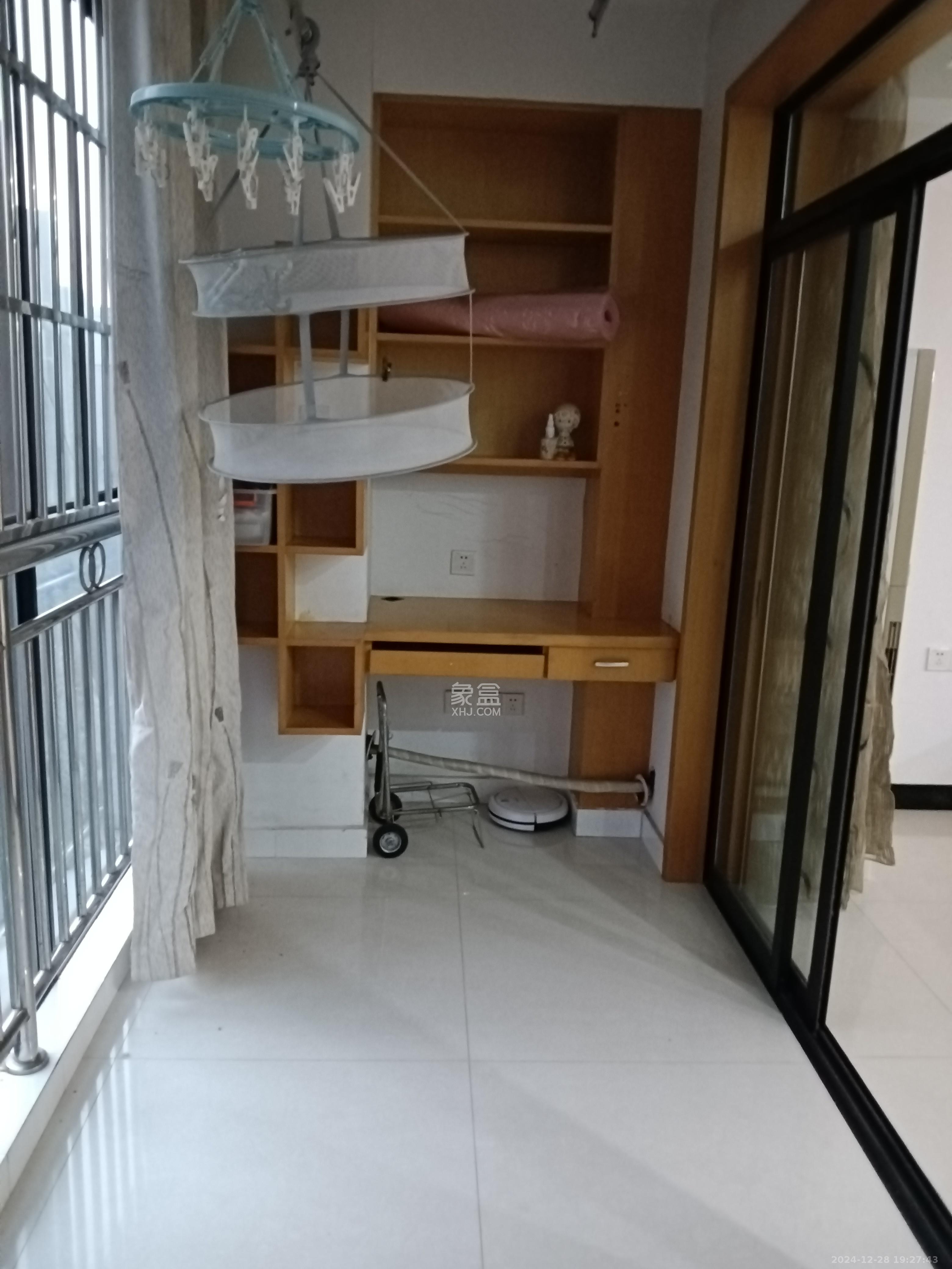 湘诚嘉园  2室2厅1卫   2400.00元/月室内图