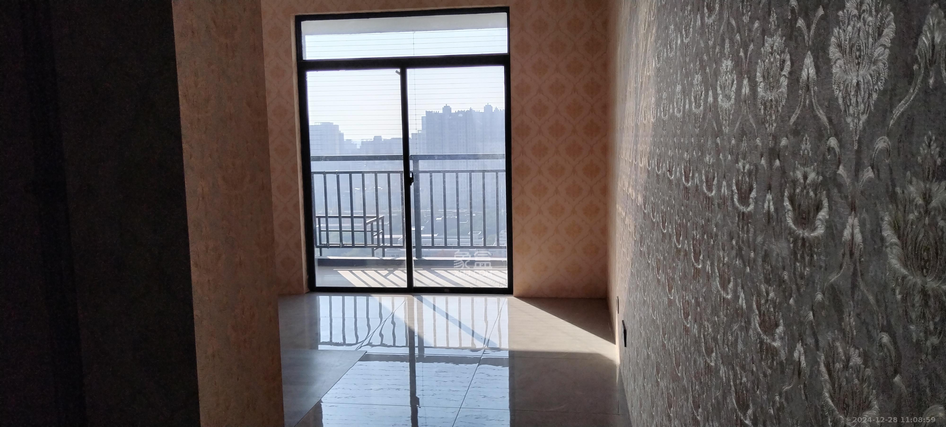 福邸雅苑 4室2厅1卫 2400.0元/月 福邸雅苑 4室2厅1卫 2400.0元/月室内图