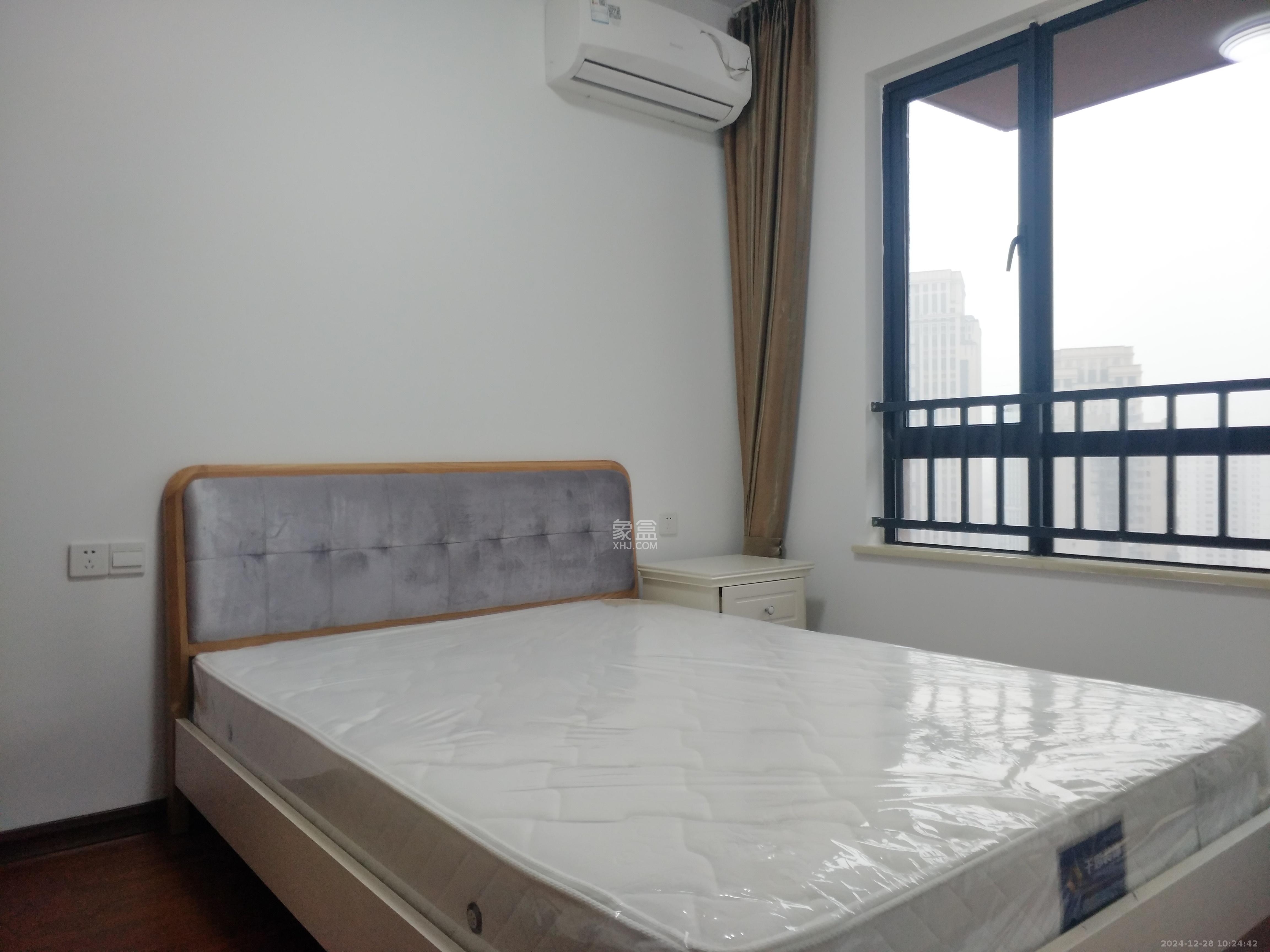 荣悦台  3室2厅2卫   3800.00元/月室内图