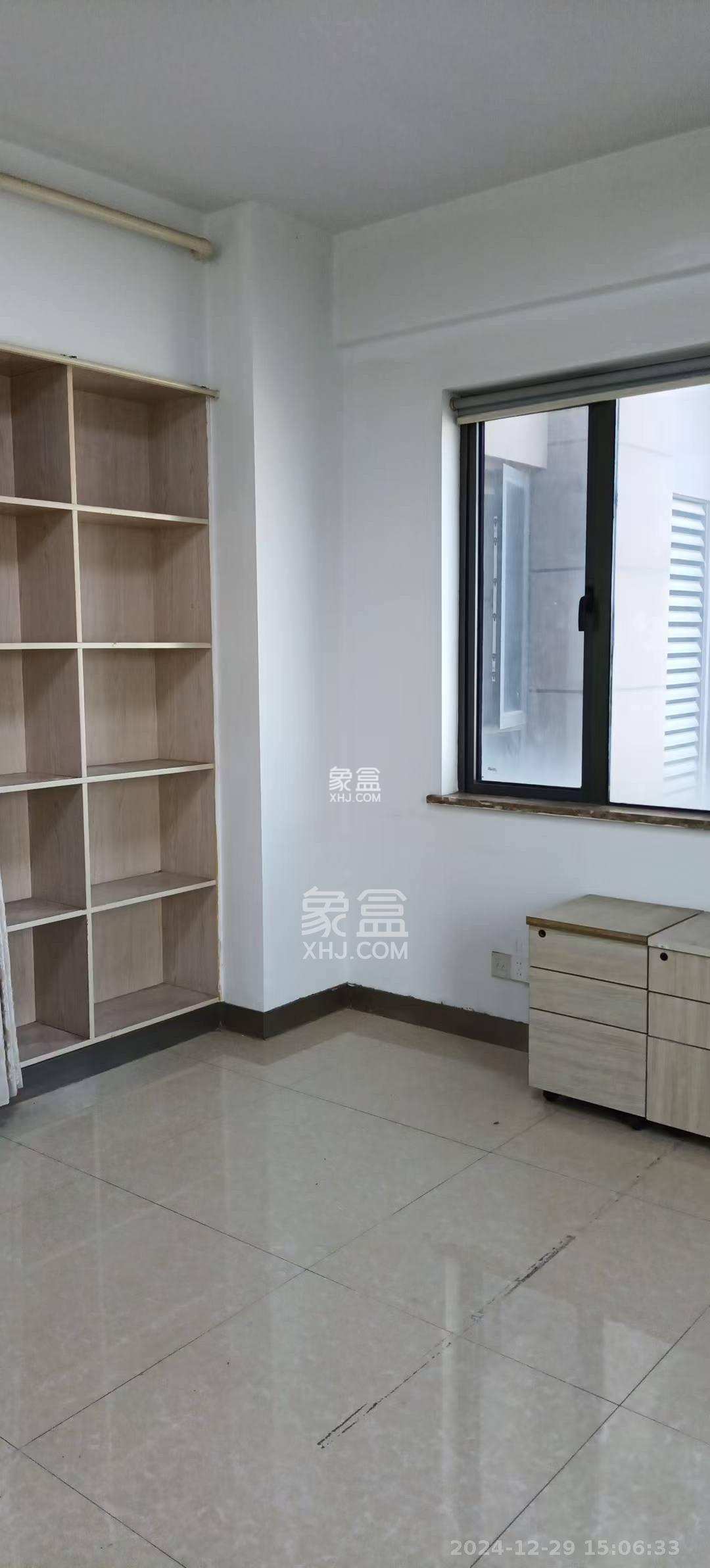 湘域相遇 1室1厅1卫 6500.0元/月 湘域相遇 1室1厅1卫 6500.0元/月室内图