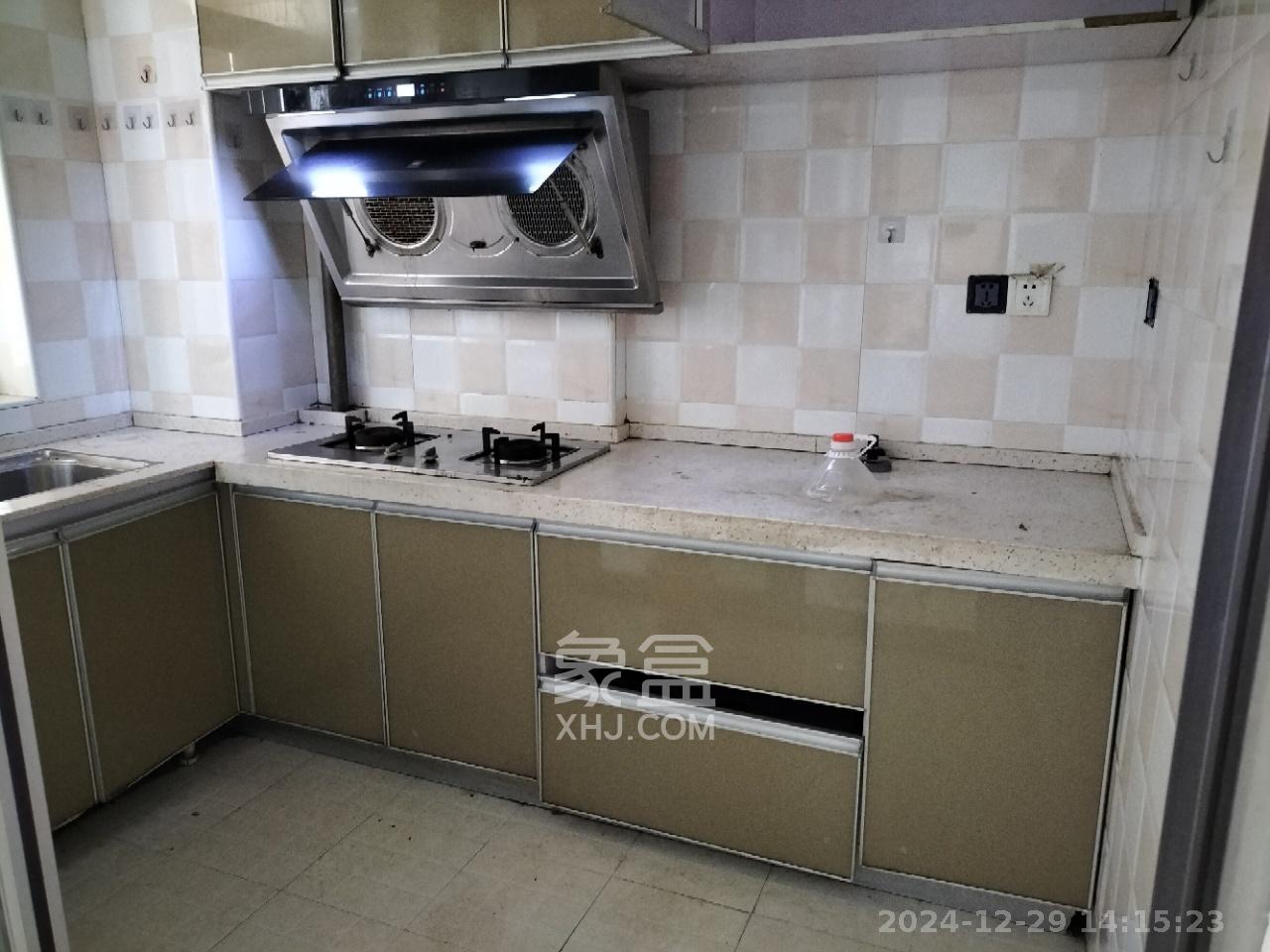 七里香榭 3室2厅2卫 1700.0元/月 七里香榭 3室2厅2卫 1700.0元/月室内图