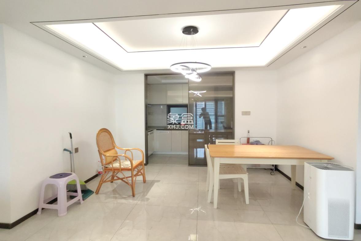 招商雍华府  4室2厅2卫    330.0万 招商雍华府  4室2厅2卫    330.0万室内图