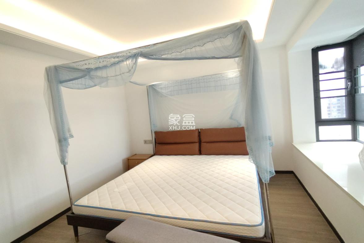 招商雍华府  4室2厅2卫    330.0万 招商雍华府  4室2厅2卫    330.0万室内图