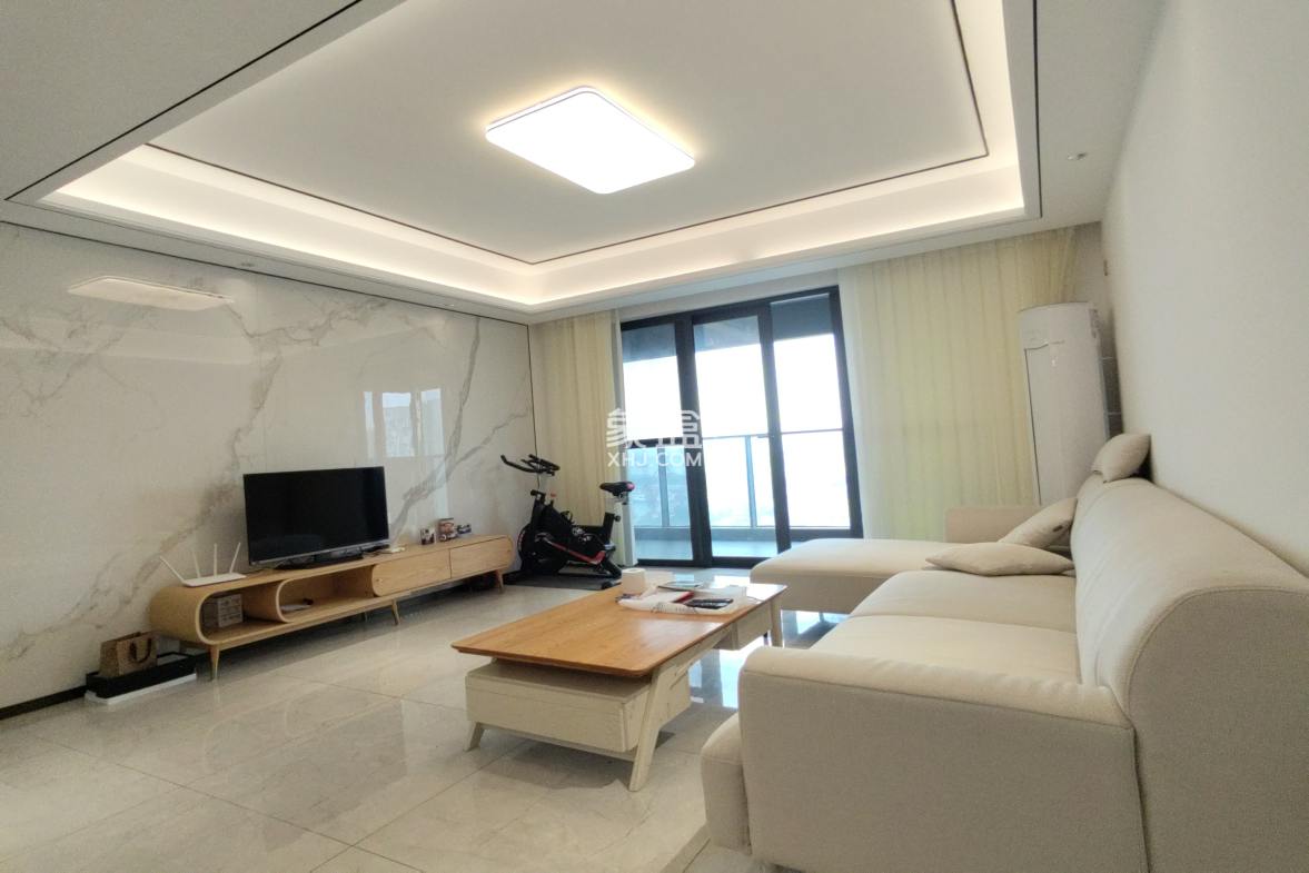 招商雍华府  4室2厅2卫    330.0万 招商雍华府  4室2厅2卫    330.0万室内图