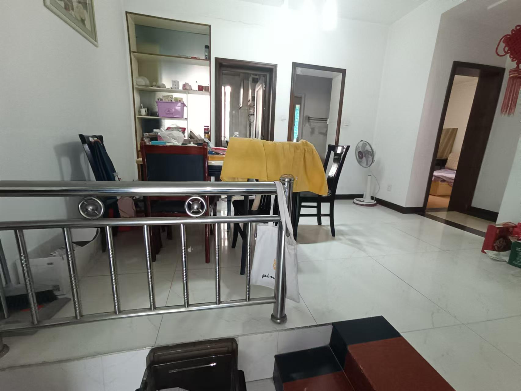 开元三村 3室2厅2卫 45.8万 开元三村 3室2厅2卫 45.8万室内图