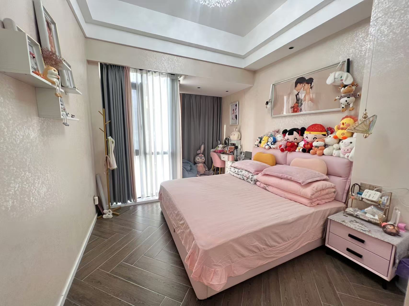 翡翠公园(北大资源)  4室3厅3卫    230.0万 翡翠公园(北大资源)  4室3厅3卫    230.0万室内图