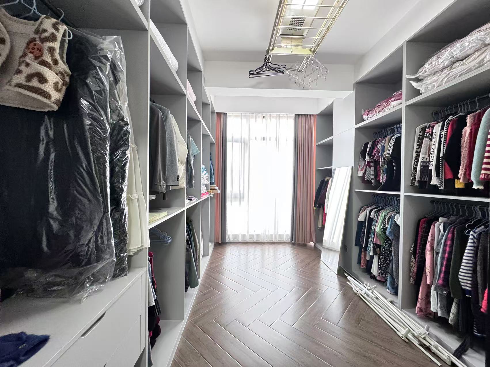 翡翠公园(北大资源)  4室3厅3卫    230.0万 翡翠公园(北大资源)  4室3厅3卫    230.0万室内图