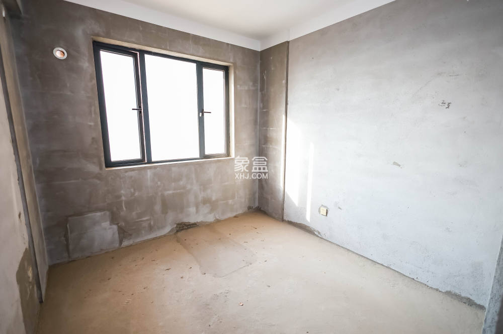 長房云時代  4室2廳2衛(wèi)   128.00萬