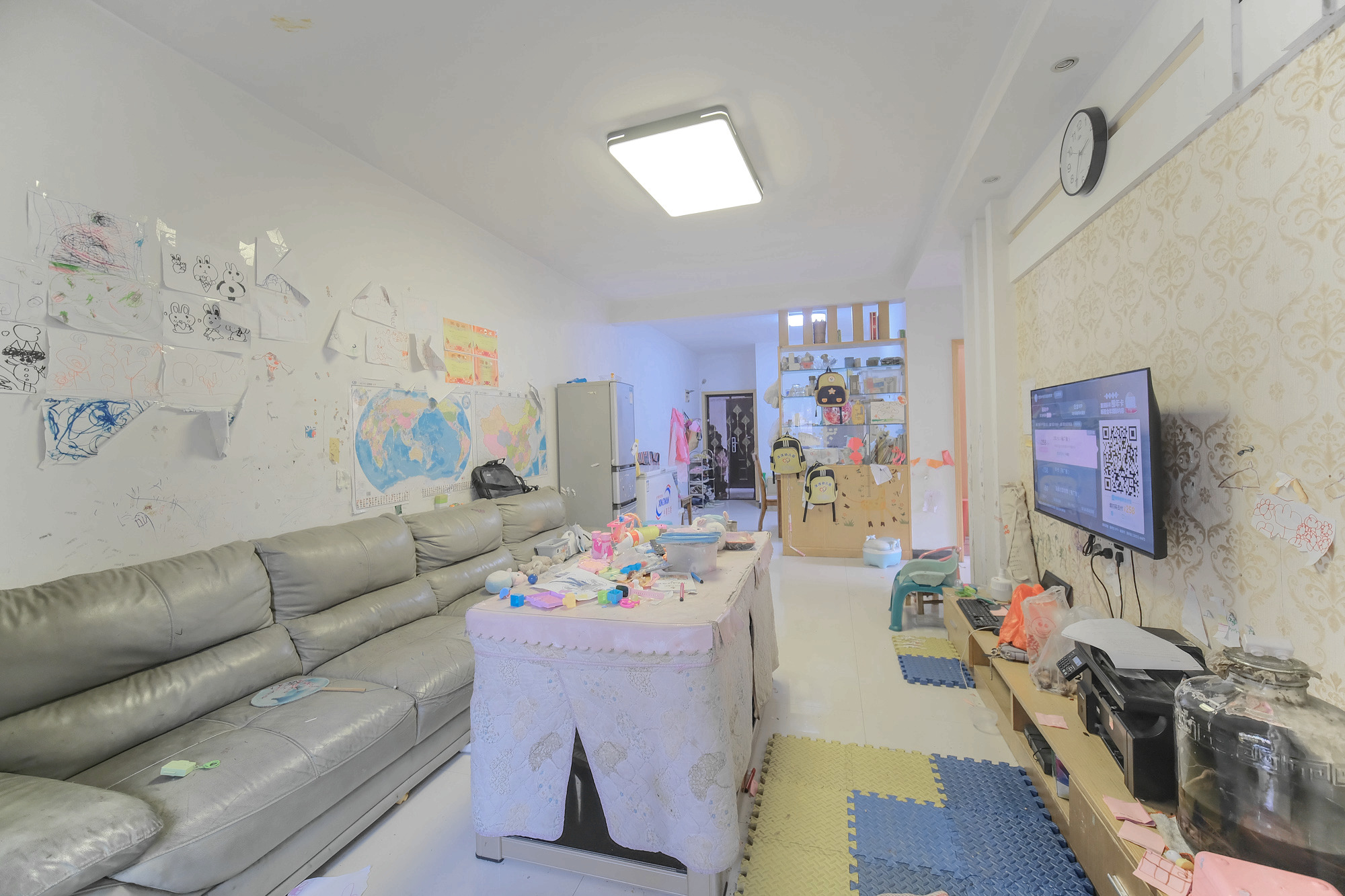 山水湾 2室2厅1卫 46.8万 山水湾 2室2厅1卫 46.8万客厅