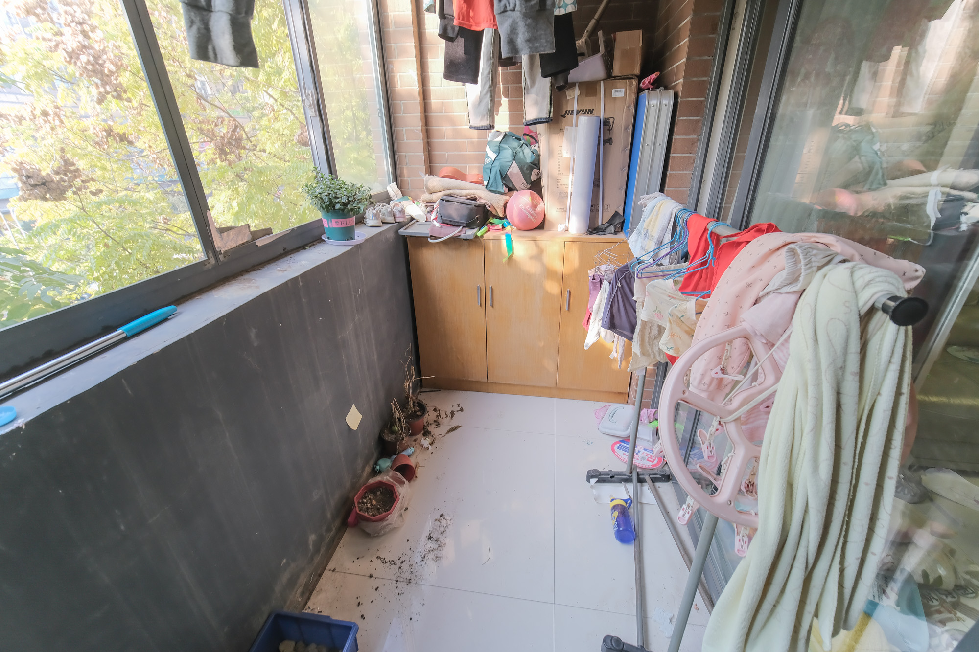 山水湾 2室2厅1卫 46.8万 山水湾 2室2厅1卫 46.8万阳台