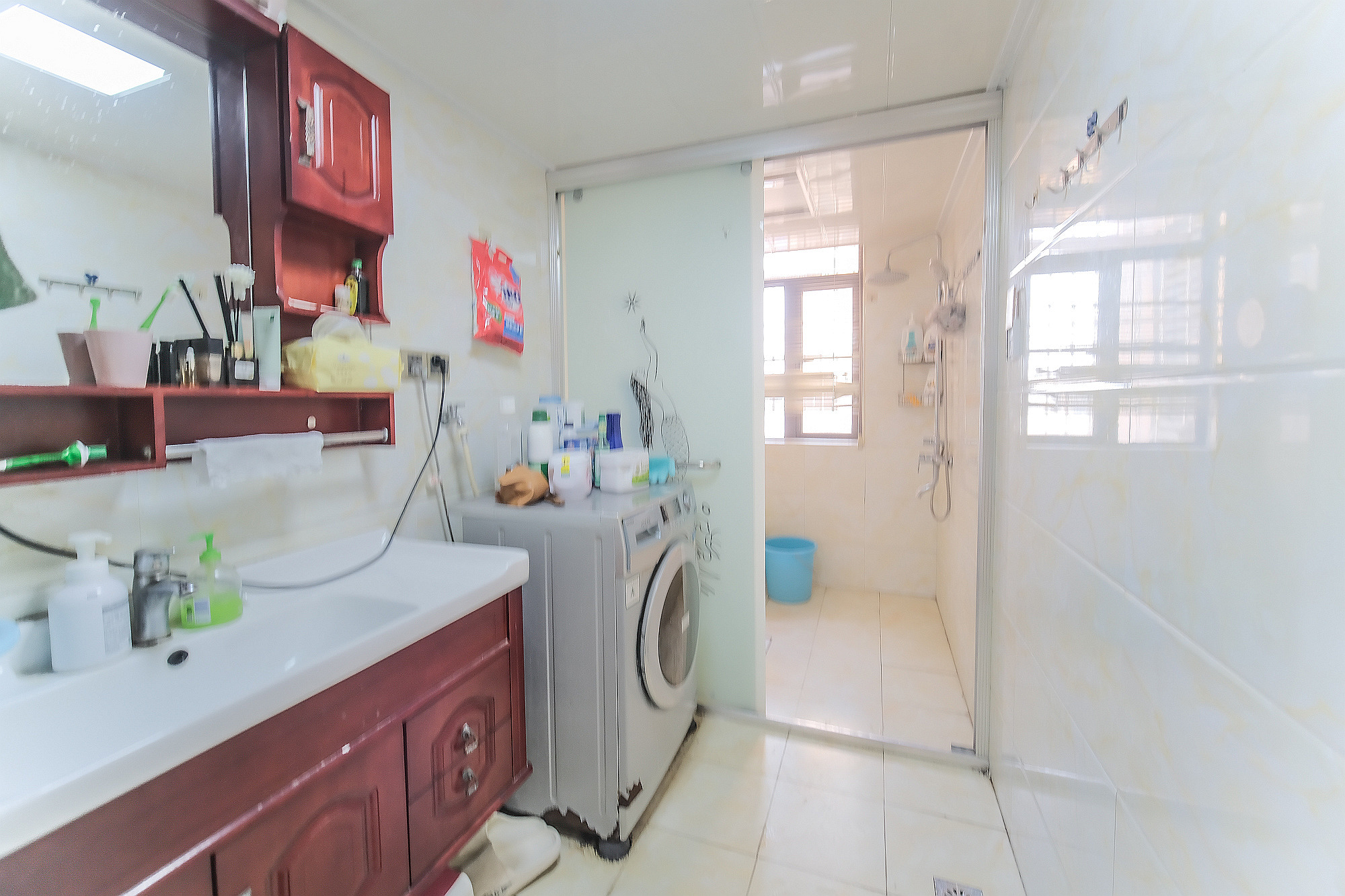 好望谷  3室2厅2卫    86.8万 好望谷  3室2厅2卫    86.8万卫生间