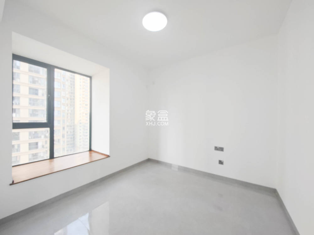 中建嘉和城  1室0廳0衛(wèi)   105.00萬